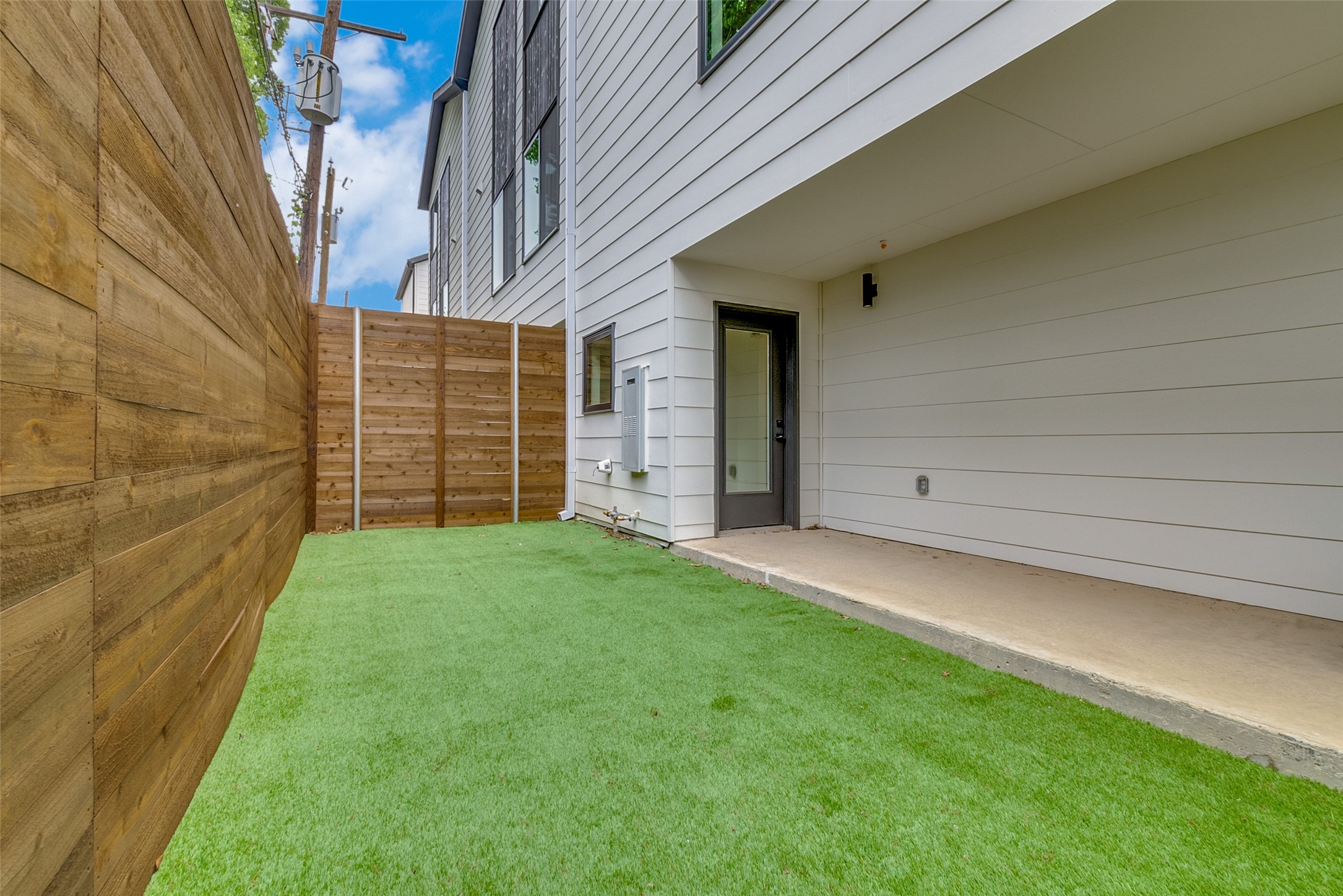 5609 Live Oak Street Dallas TX 75206