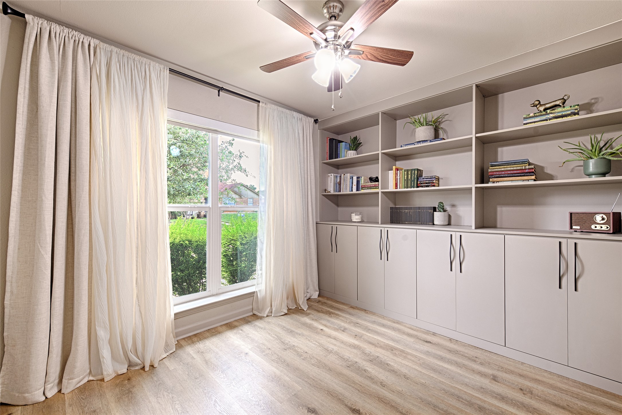 2926 Kathleen Lane Euless TX 76039