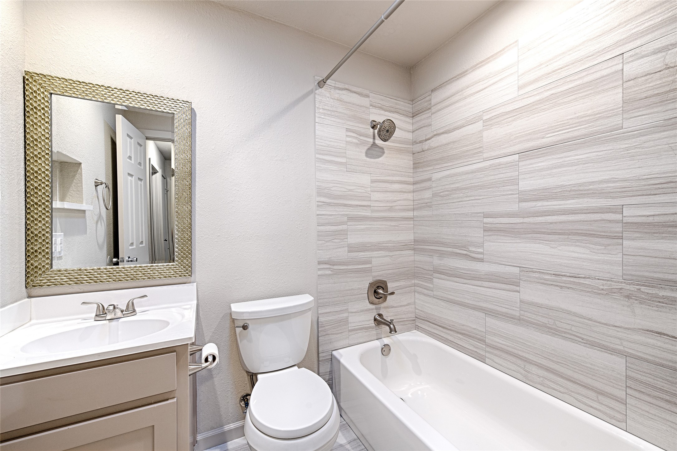 2926 Kathleen Lane Euless TX 76039
