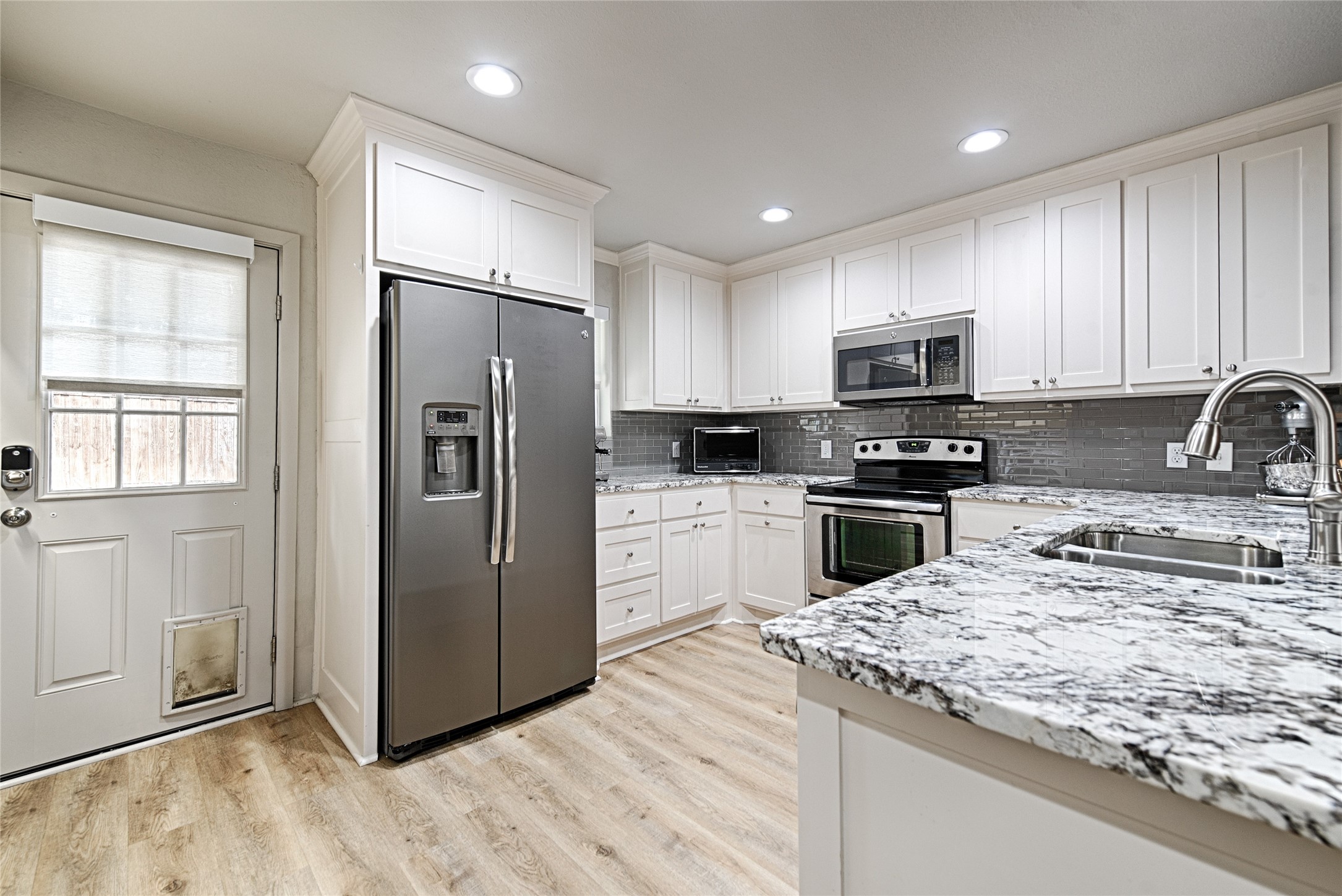 2926 Kathleen Lane Euless TX 76039