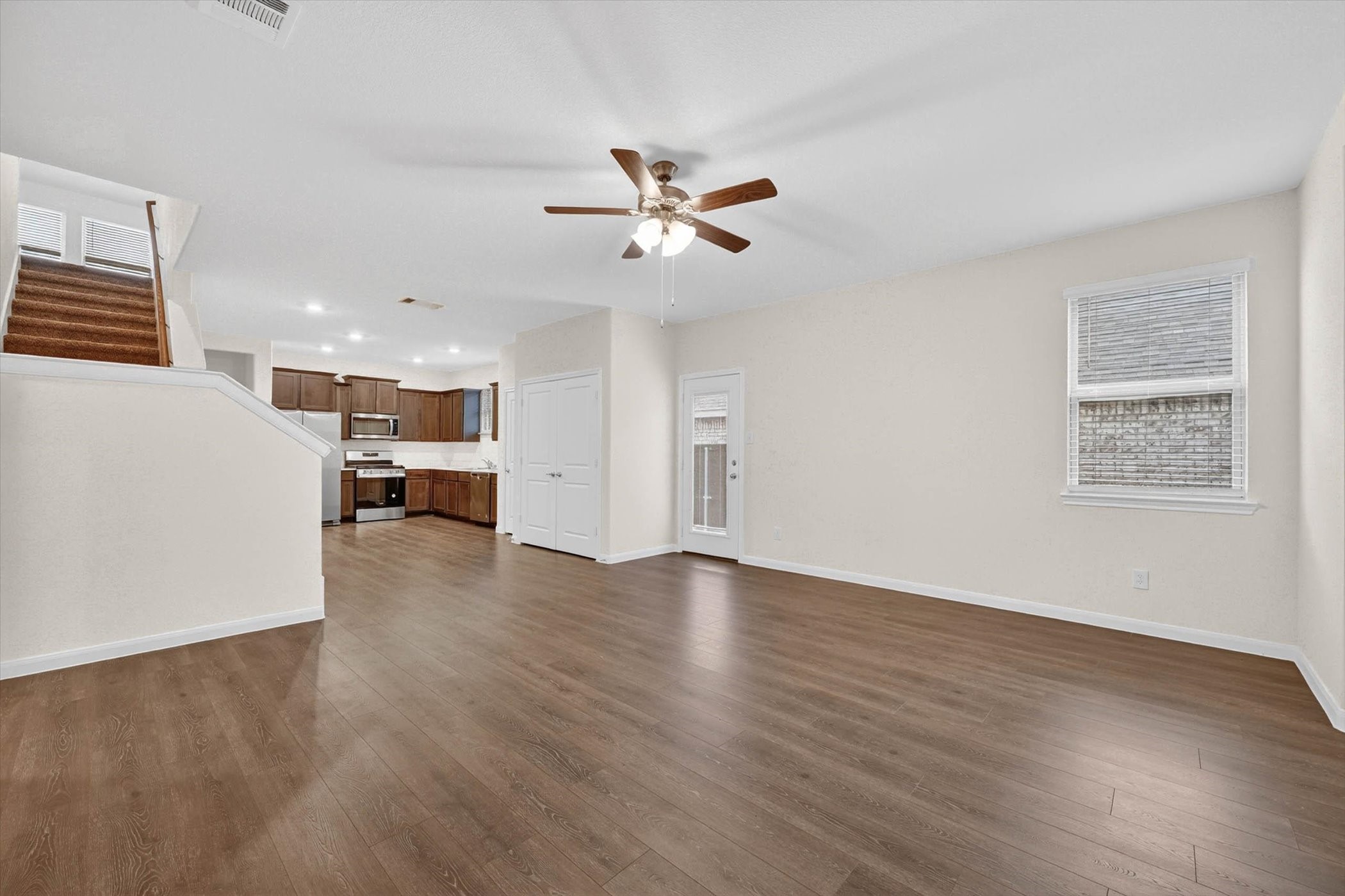 3955 Oak Creek Circle Denison TX 75020