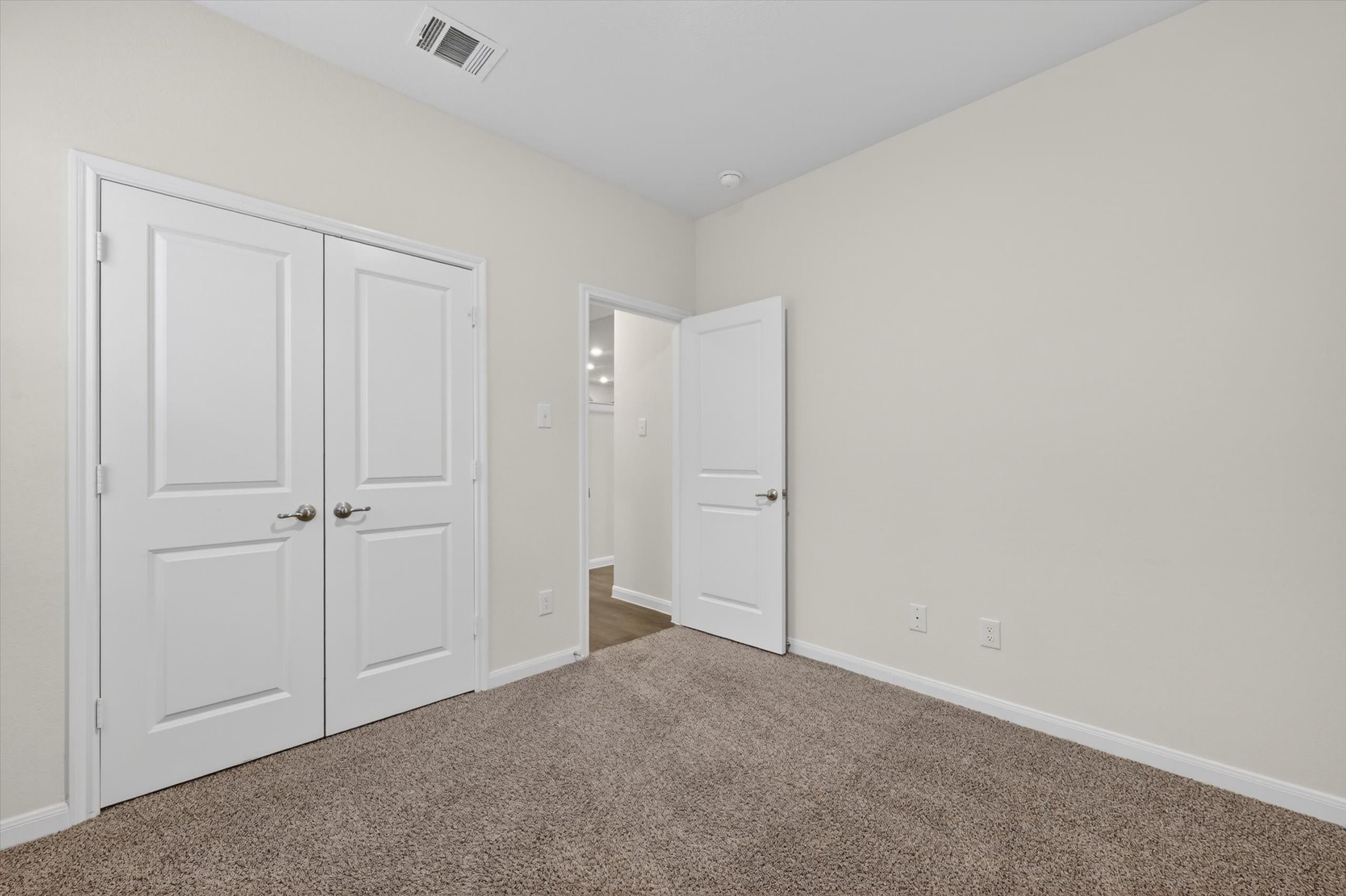 3955 Oak Creek Circle Denison TX 75020