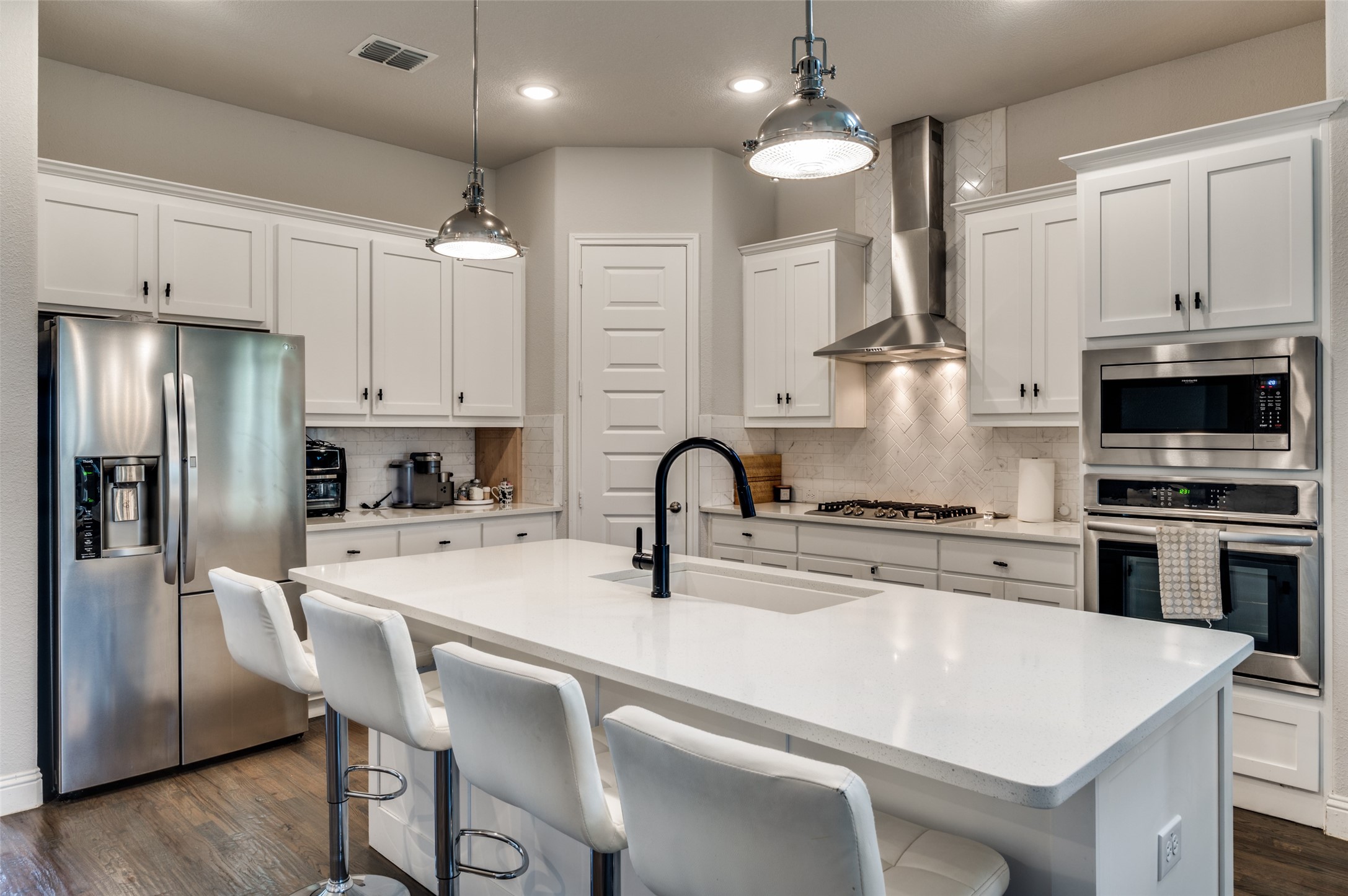 333 Foxthorne Way Little Elm TX 75068