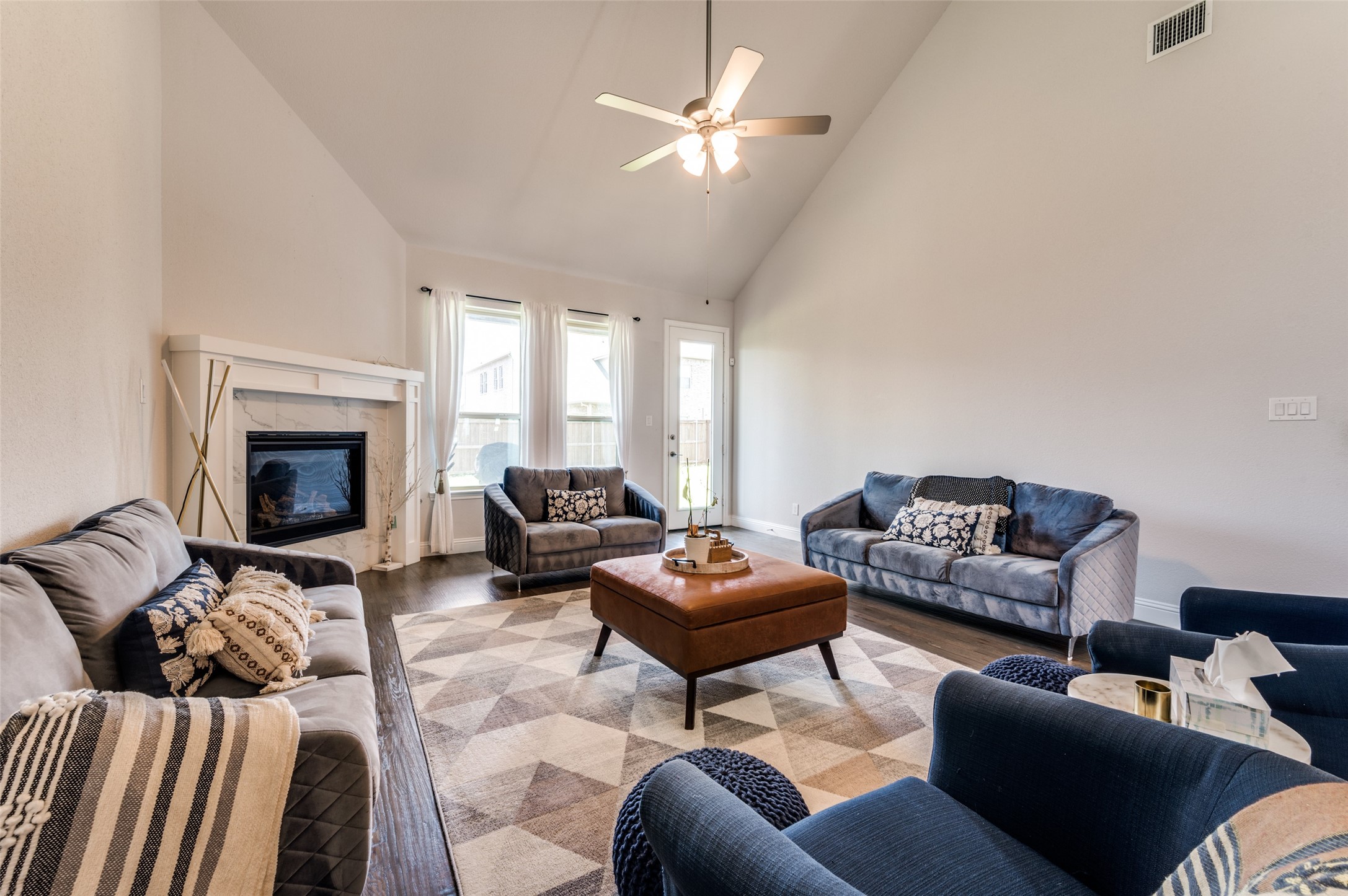 333 Foxthorne Way Little Elm TX 75068