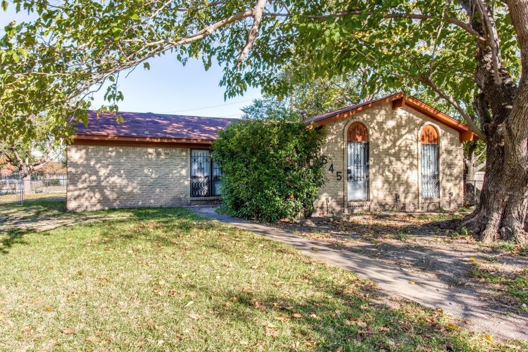 9645 Limestone Drive Dallas TX 75217