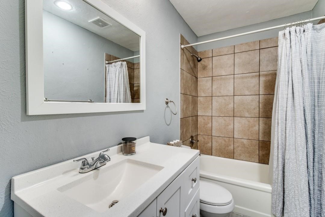9645 Limestone Drive Dallas TX 75217