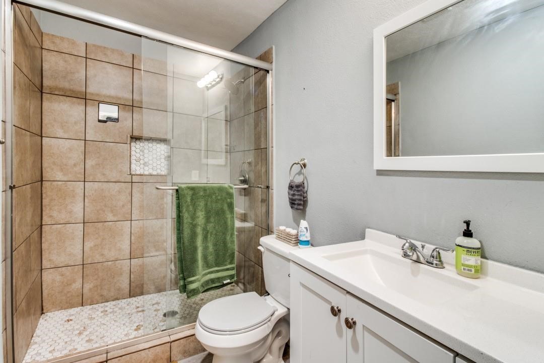 9645 Limestone Drive Dallas TX 75217