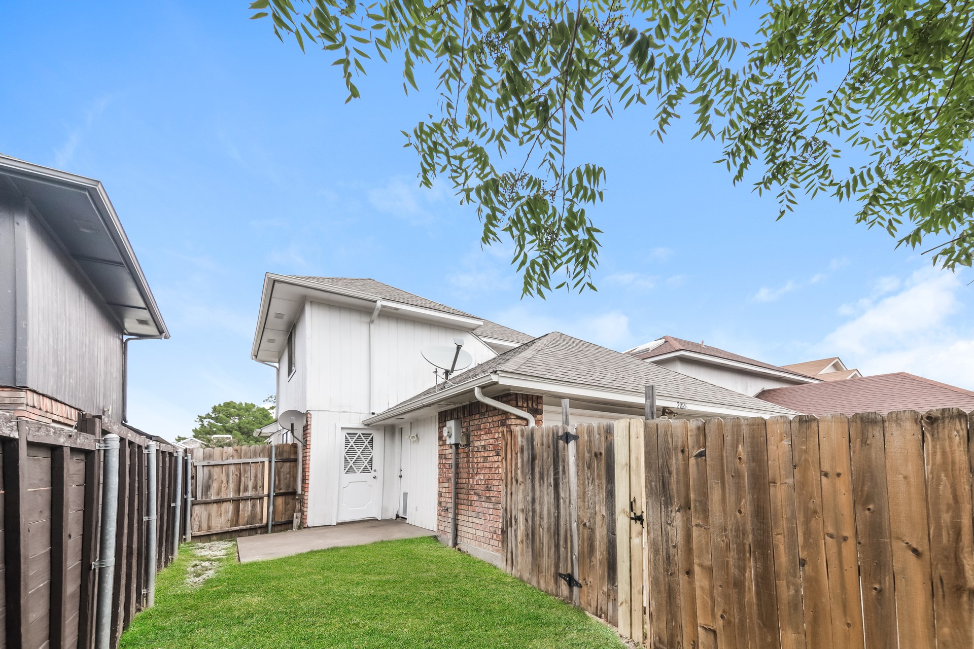 2026 Greenview Drive Carrollton TX 75010
