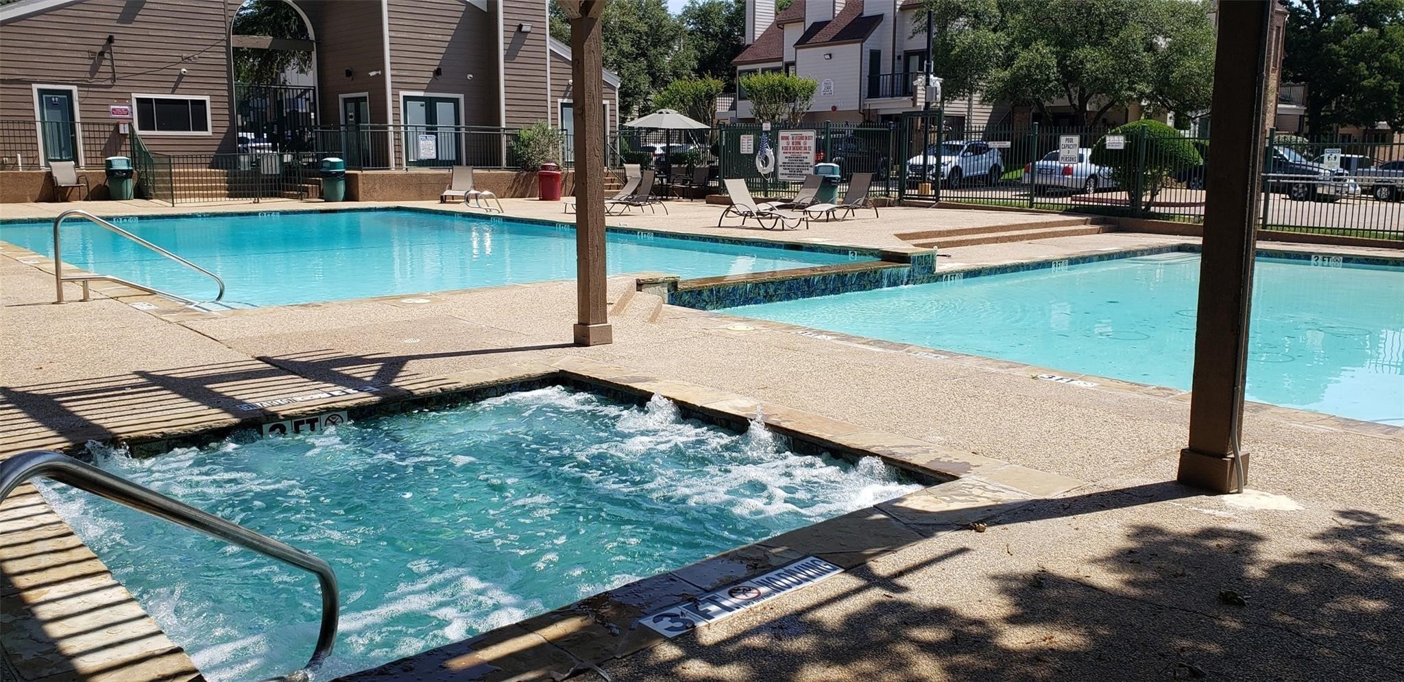 2300 Balsam Drive Arlington TX 76006