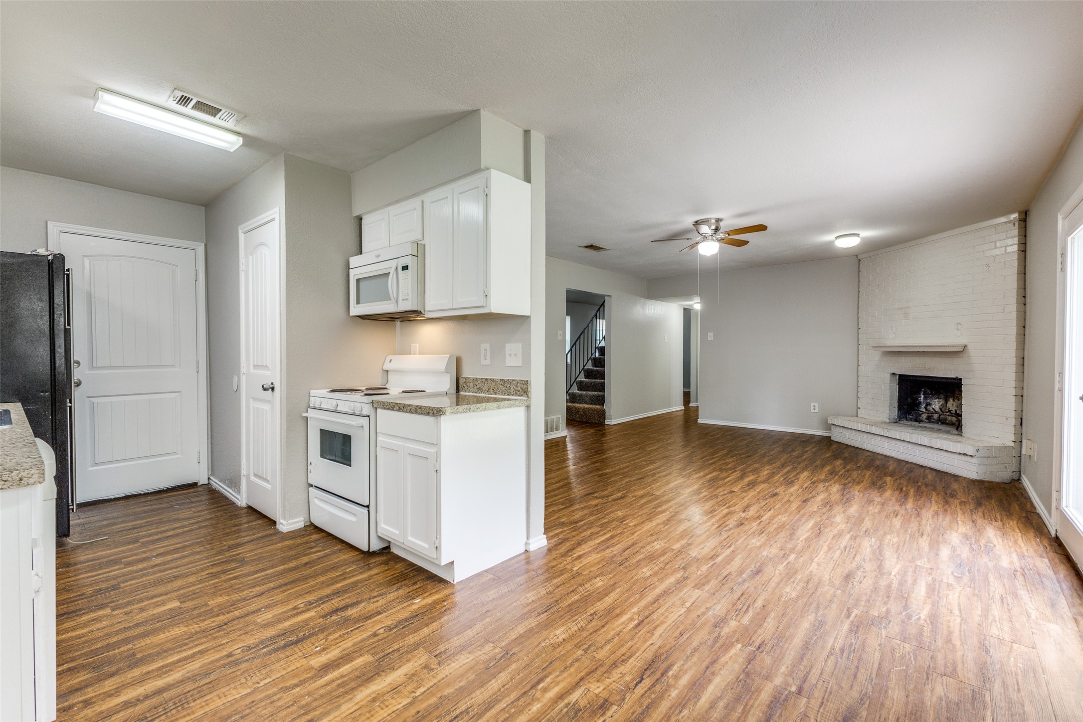12129 Spring Branch Drive Balch Springs TX 75180