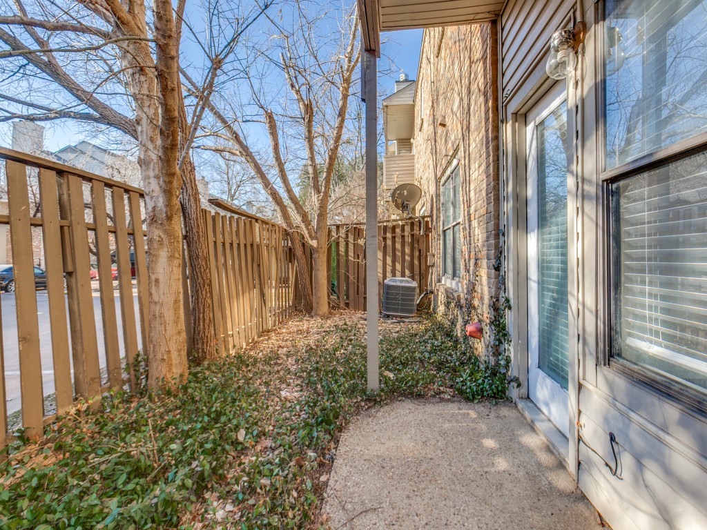 7340 Skillman Street Dallas TX 75231