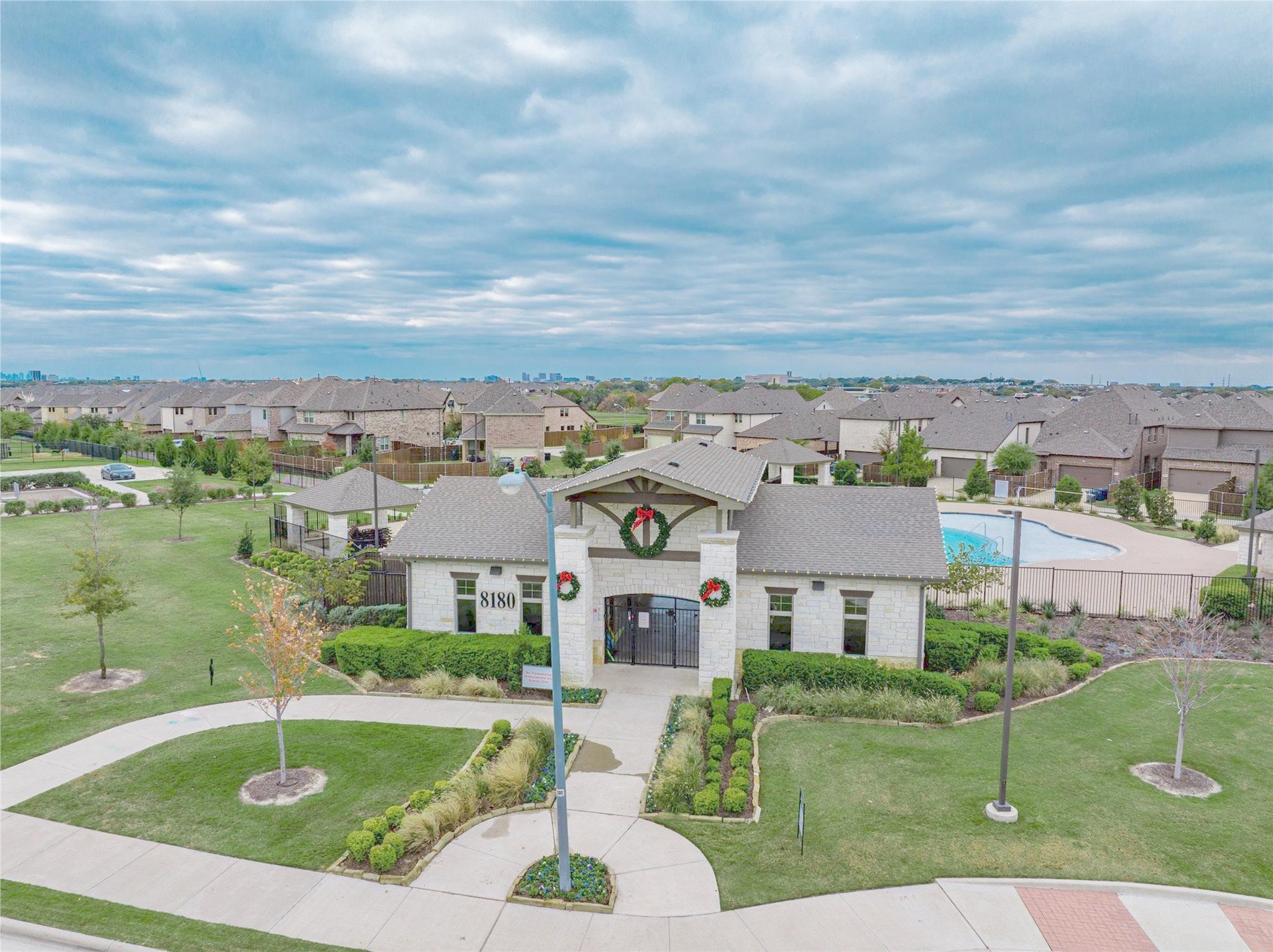 8211 Agarito Way Dallas TX 75252