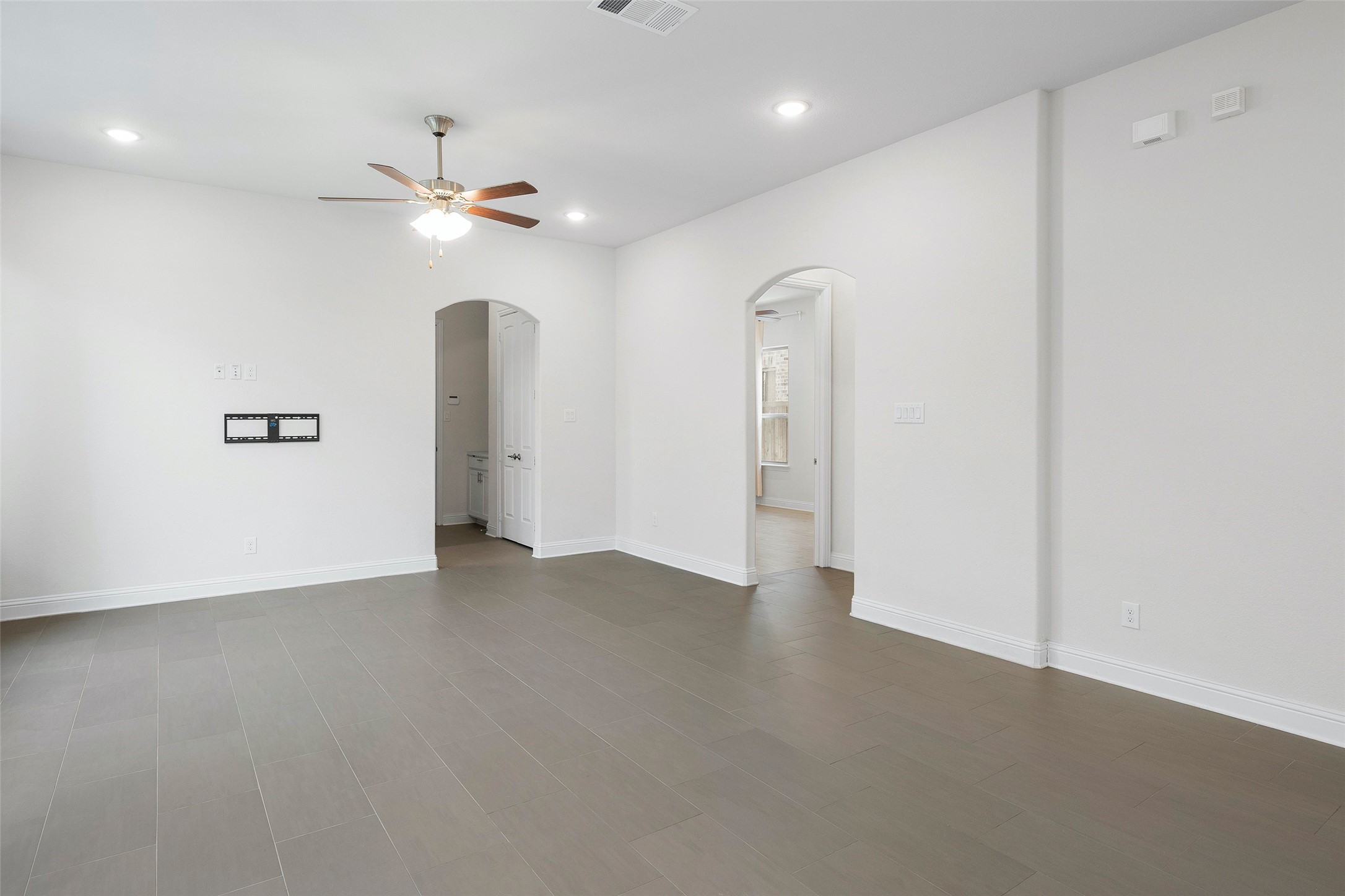 8211 Agarito Way Dallas TX 75252