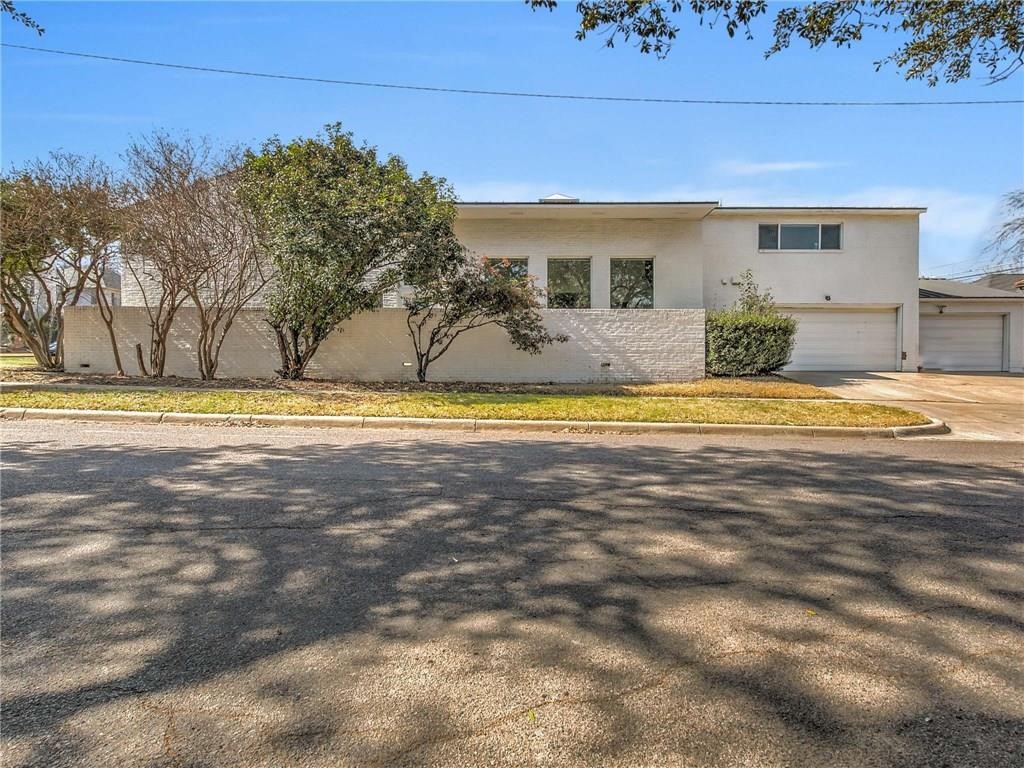 3700 W 6th Street Fort Worth TX 76107