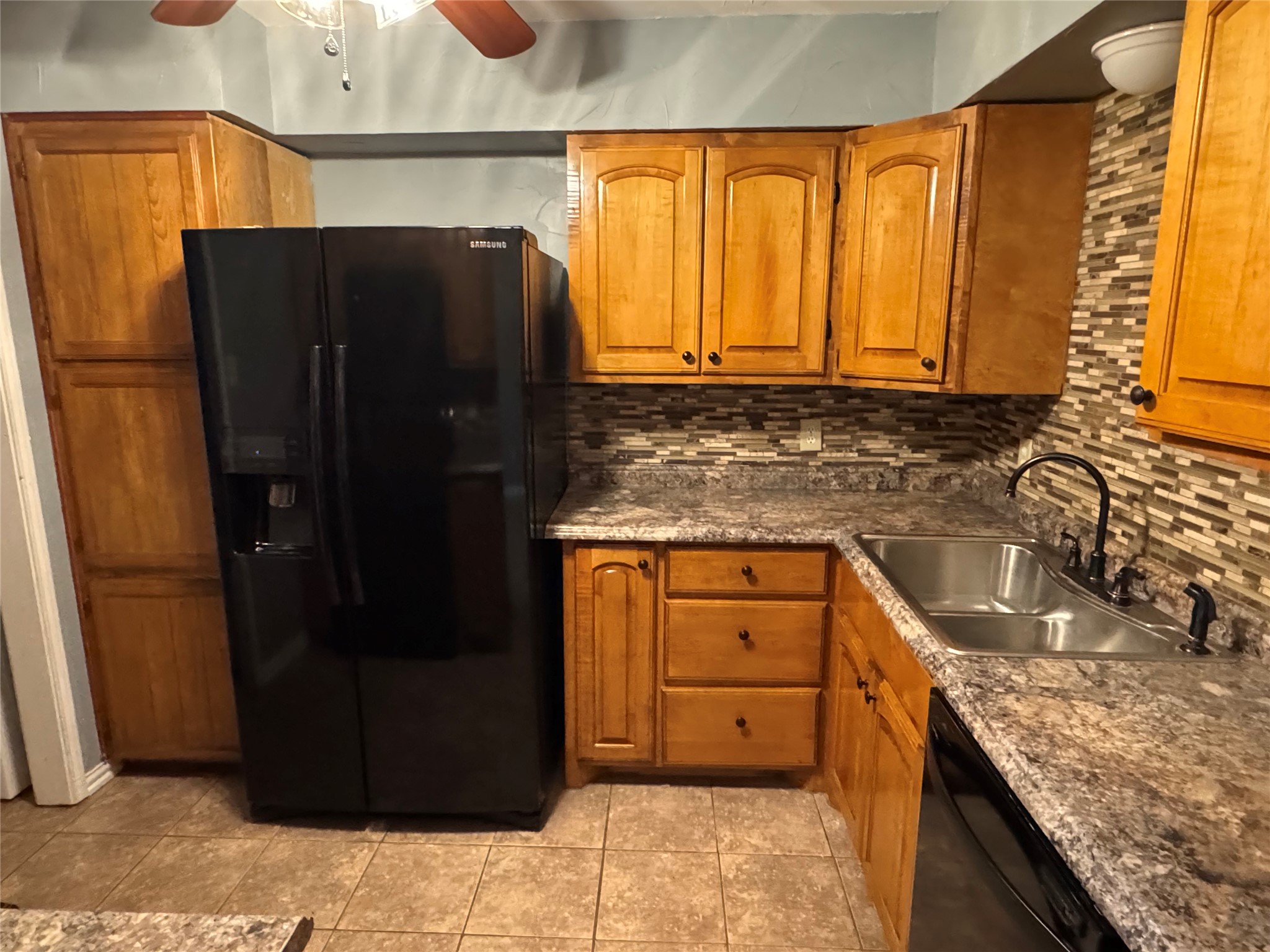 6629 High Lawn Terrace Watauga TX 76148