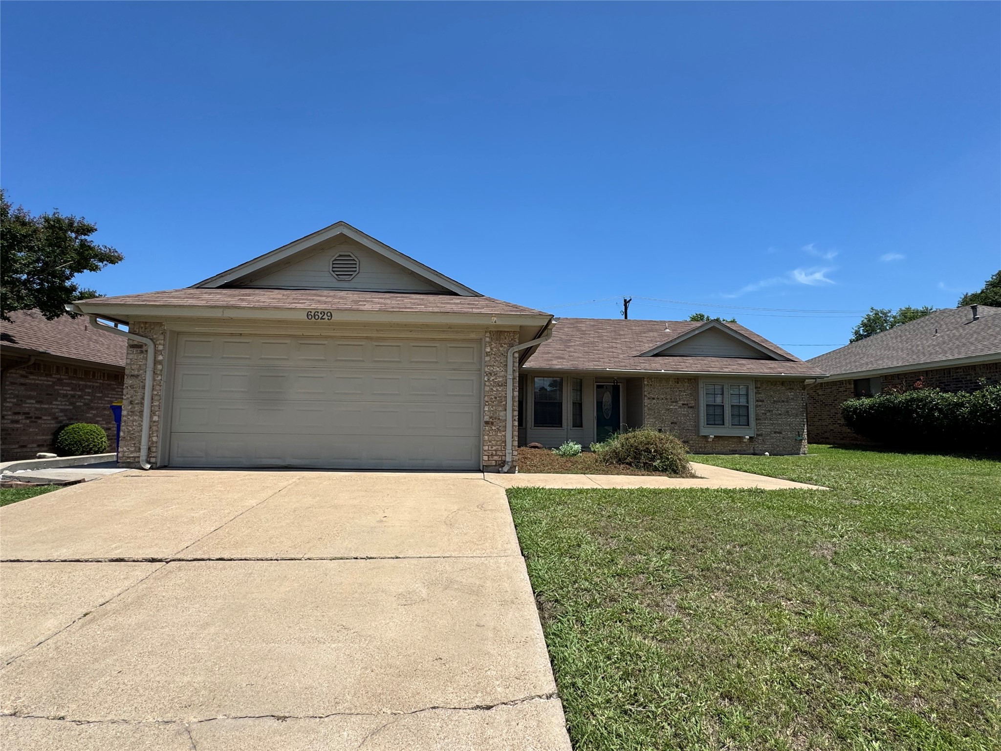 6629 High Lawn Terrace Watauga TX 76148