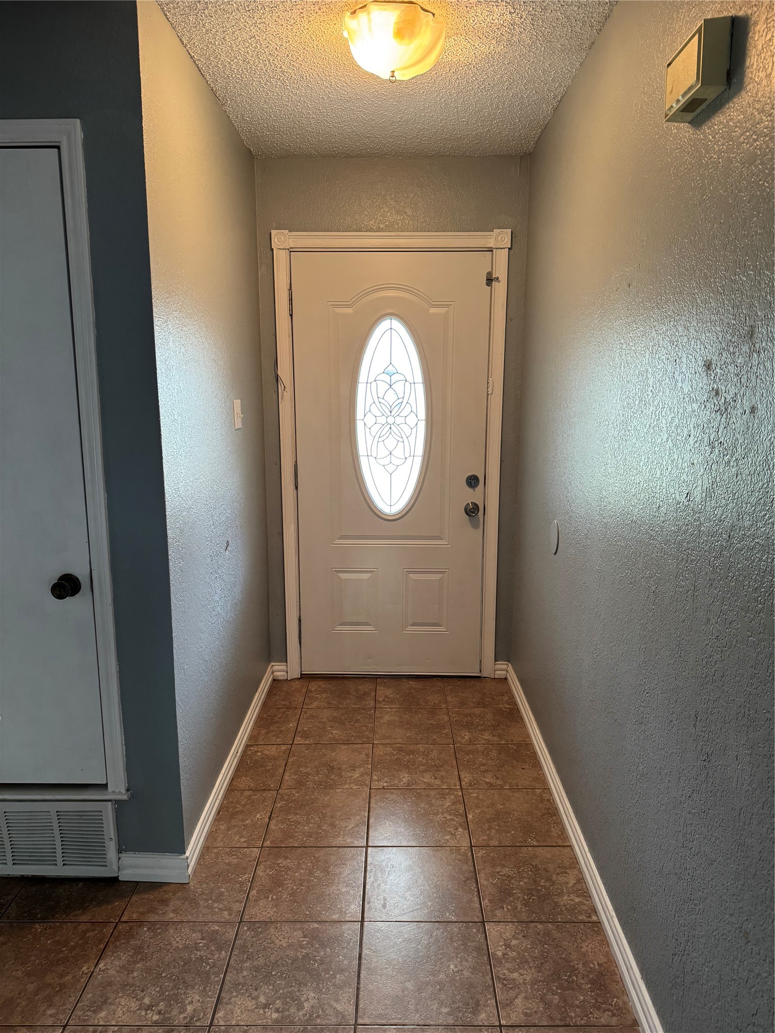 6629 High Lawn Terrace Watauga TX 76148