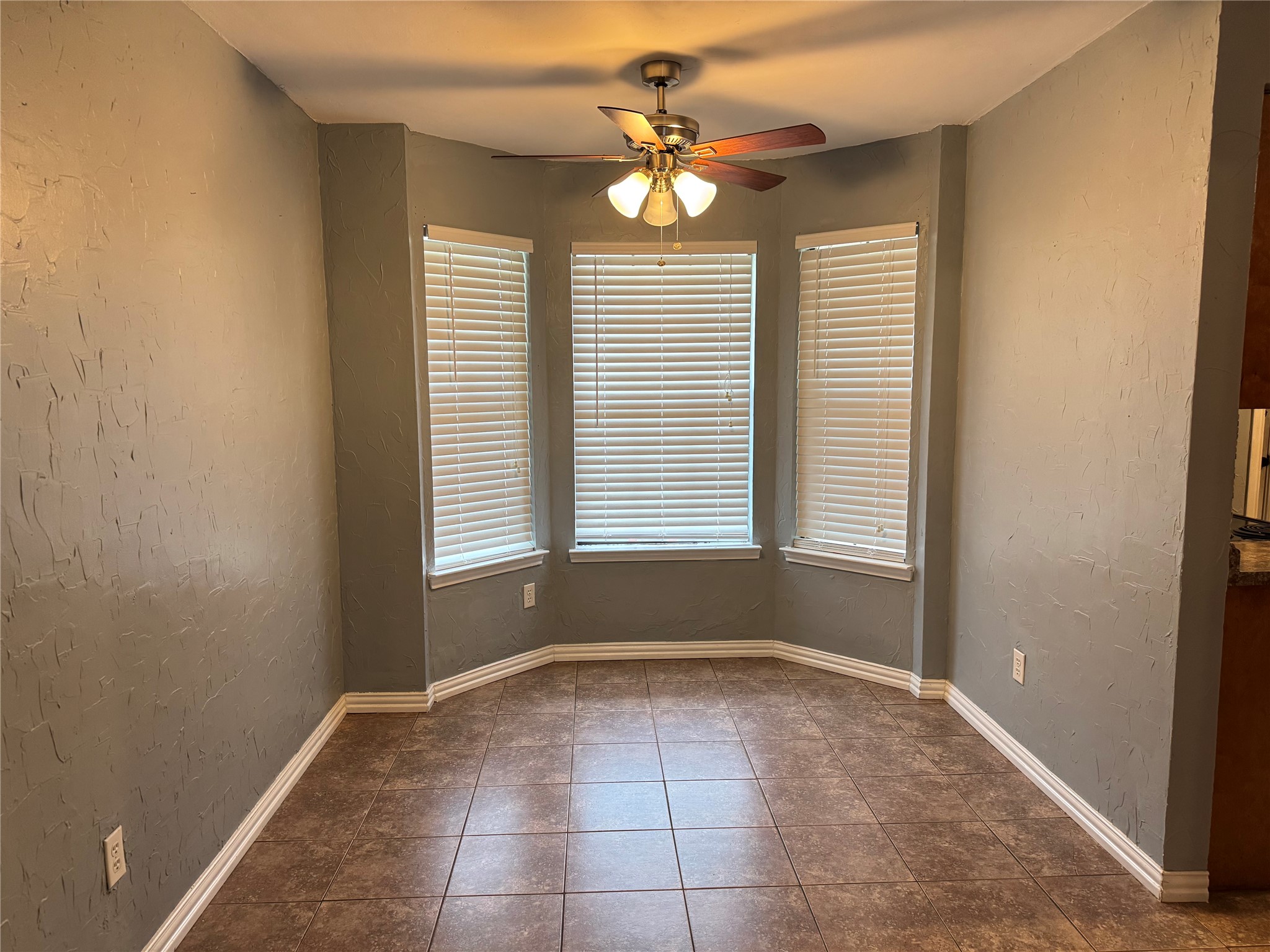 6629 High Lawn Terrace Watauga TX 76148