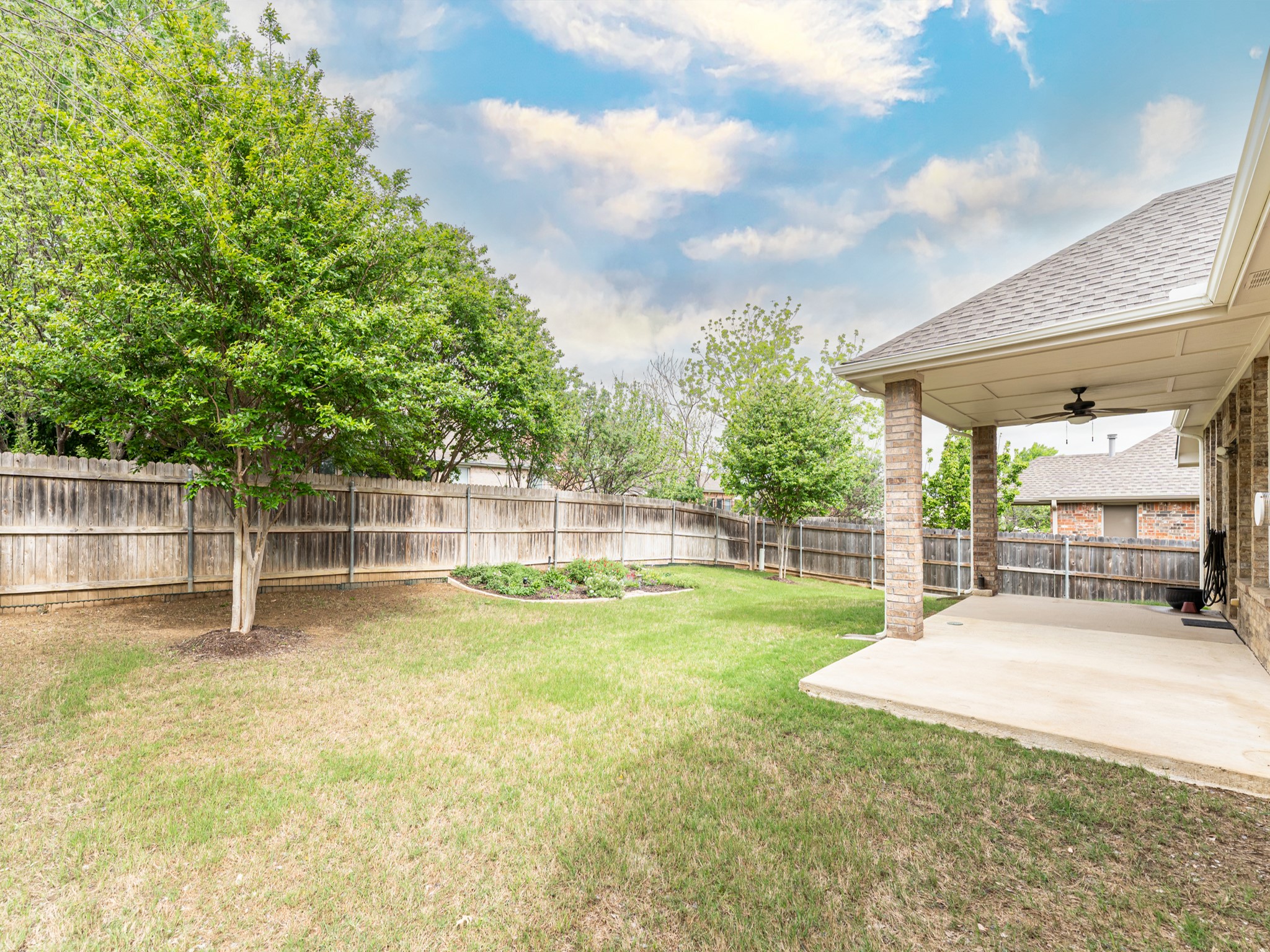 1417 Lowes Farm Parkway Mansfield TX 76063