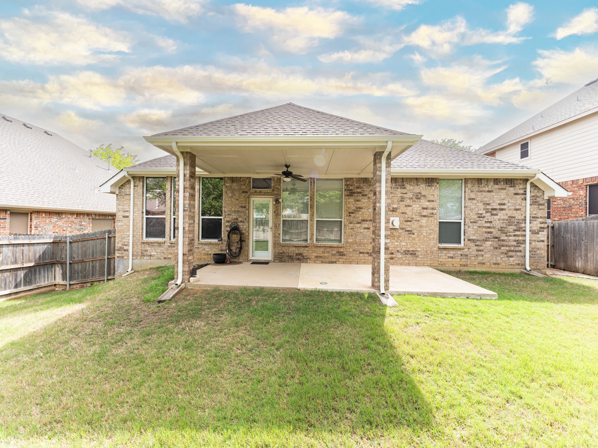 1417 Lowes Farm Parkway Mansfield TX 76063
