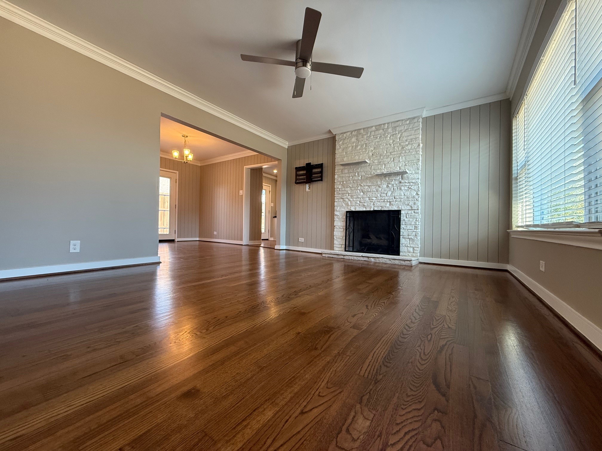 9941 Mixon Drive Dallas TX 75220