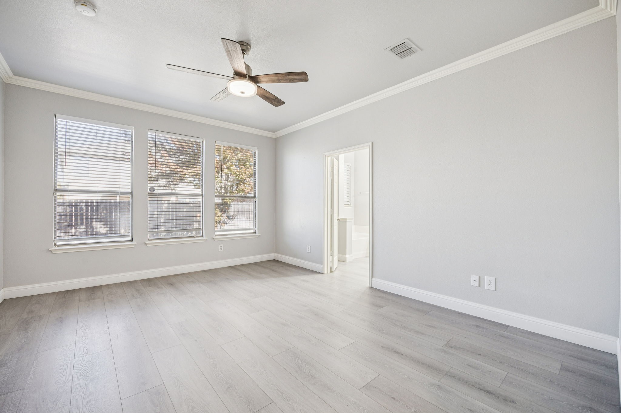 813 Lake Forest Trail Little Elm TX 75068