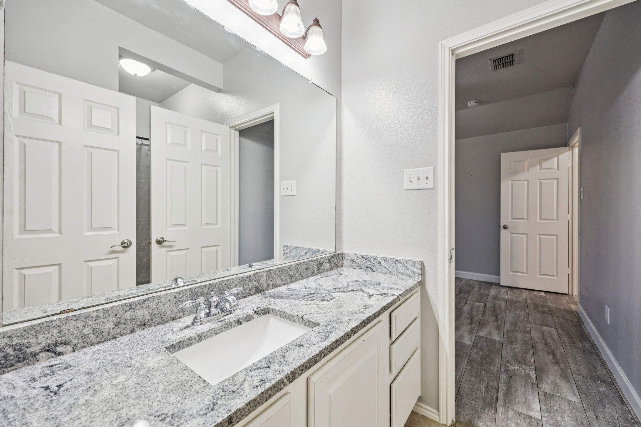 813 Lake Forest Trail Little Elm TX 75068
