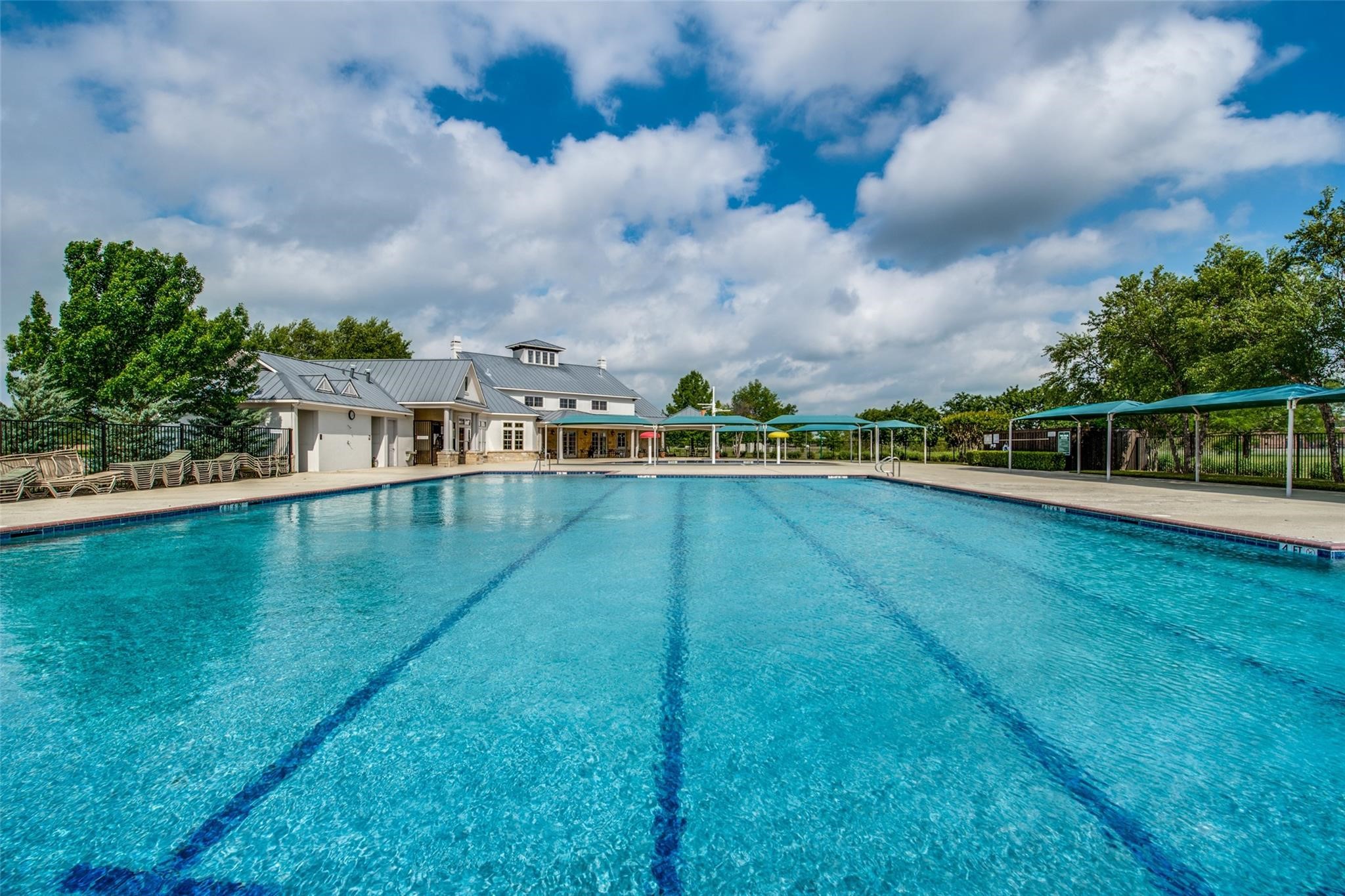 813 Lake Forest Trail Little Elm TX 75068