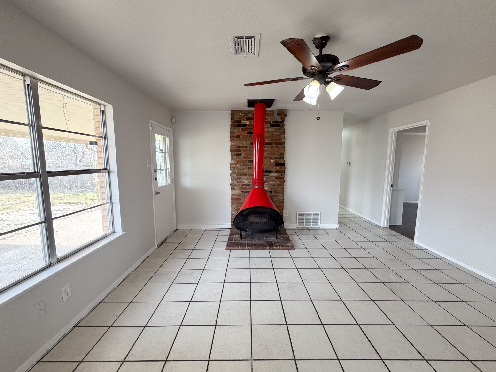 549 N 62nd Street Waco TX 76710