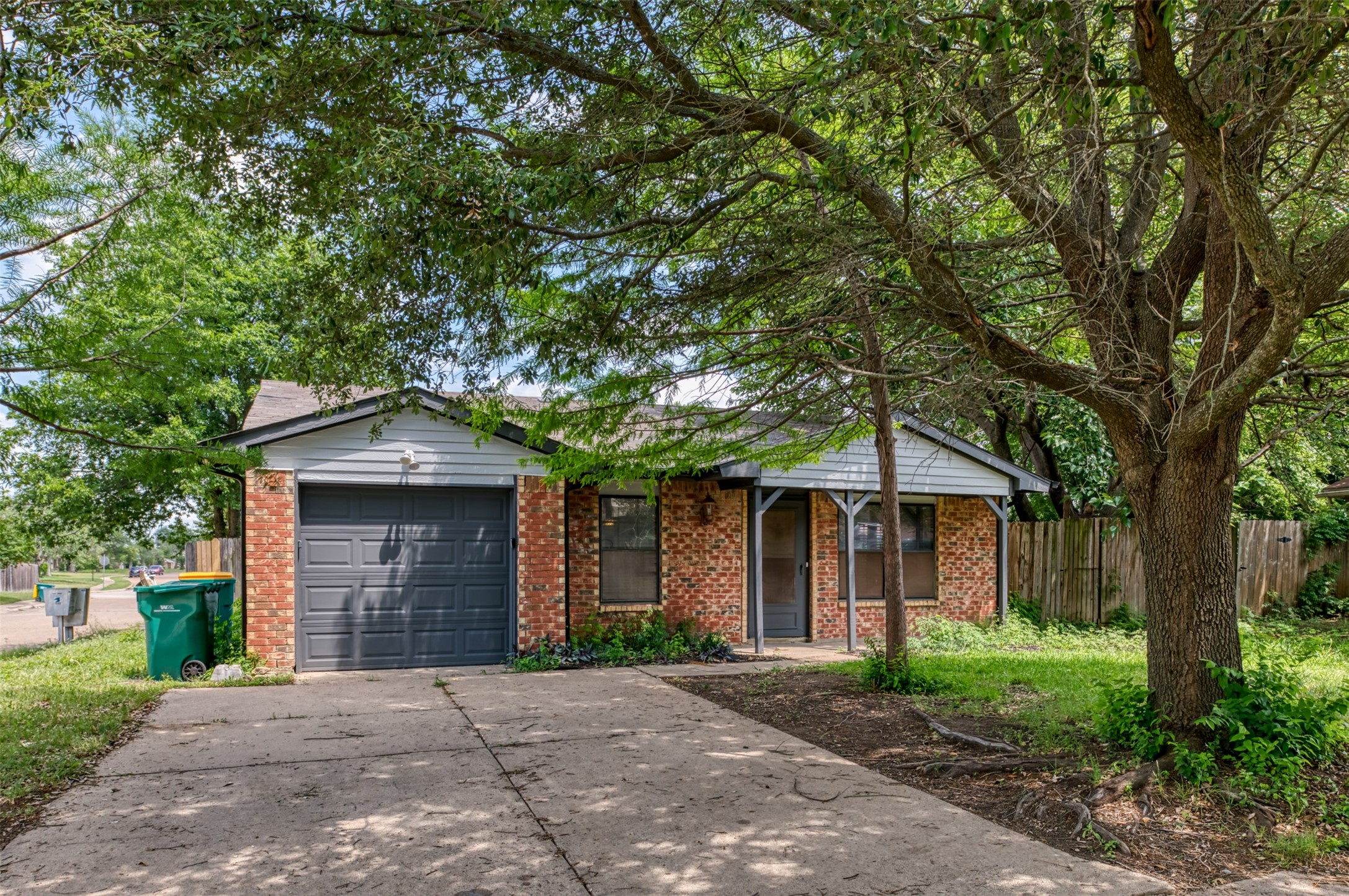 447 Vincent Street Cedar Hill TX 75104