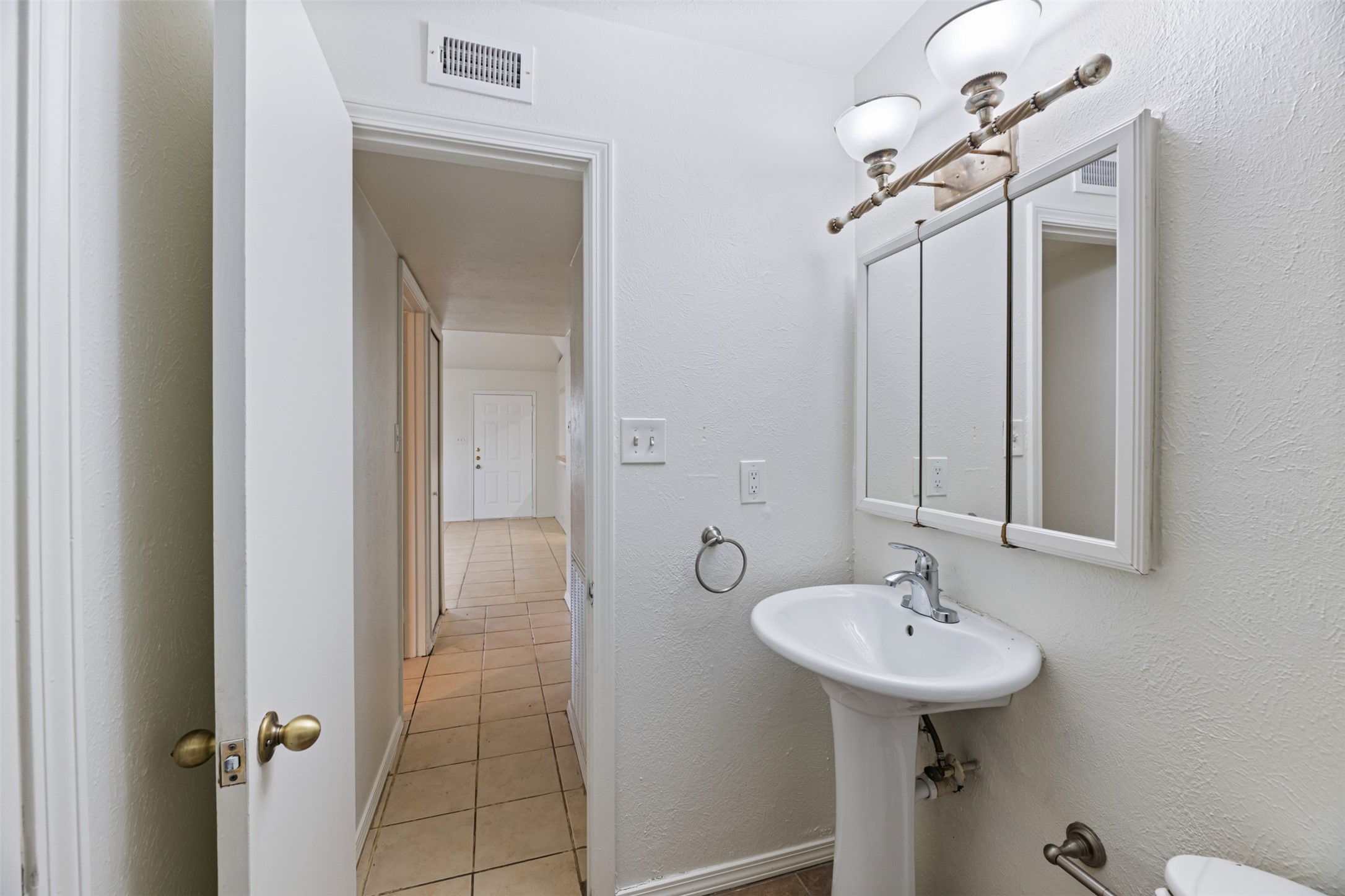 447 Vincent Street Cedar Hill TX 75104