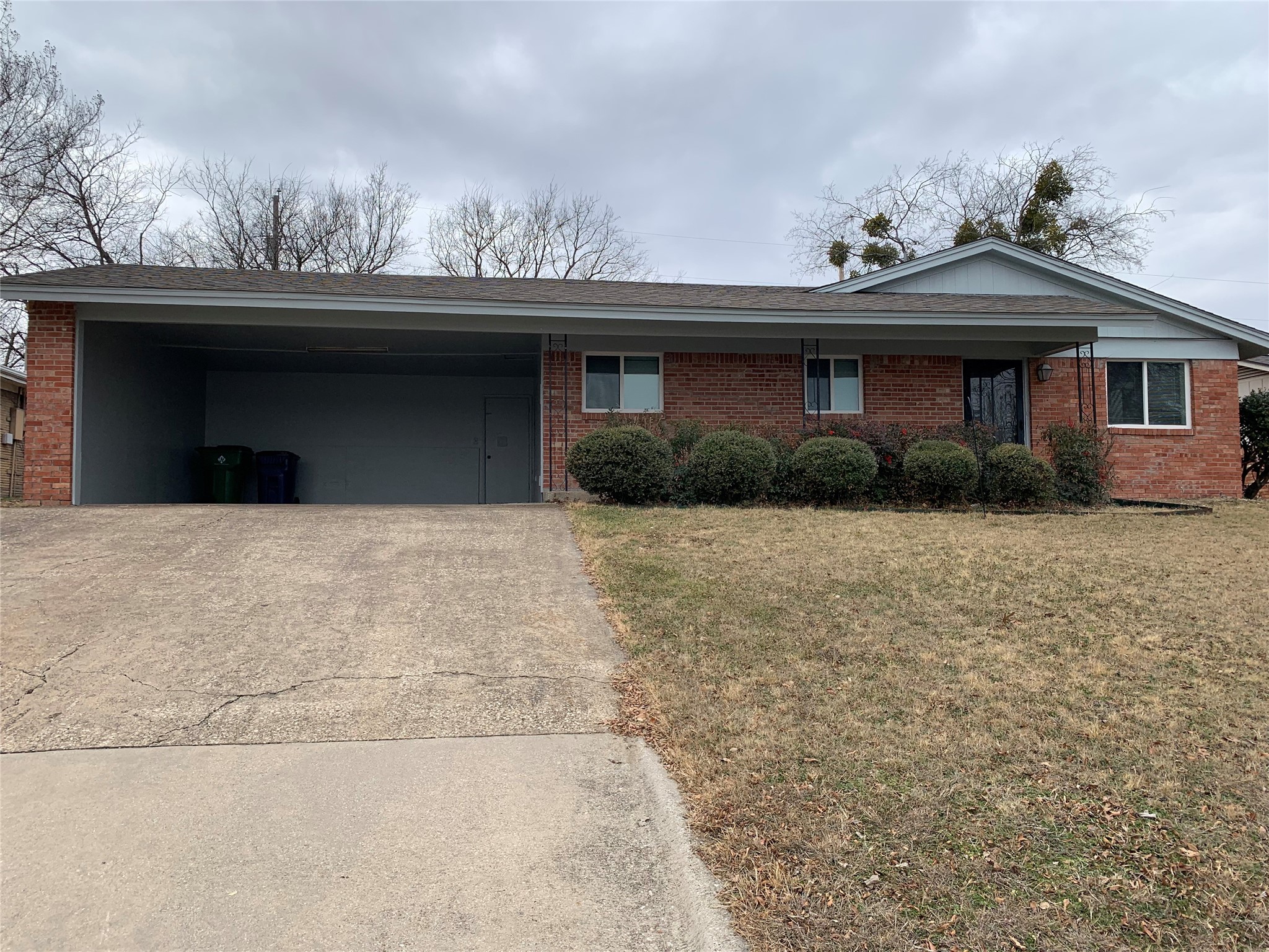 1402 S Cliff Street Decatur TX 76234