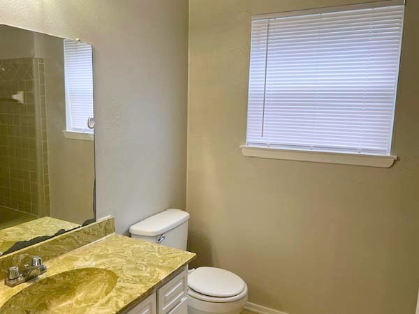 806 Phillips Drive Ennis TX 75119