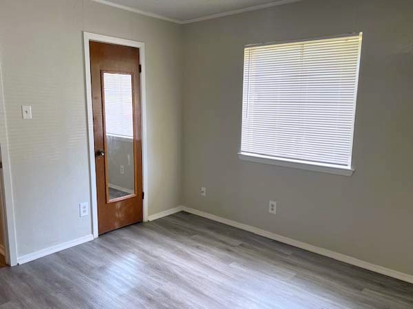 806 Phillips Drive Ennis TX 75119