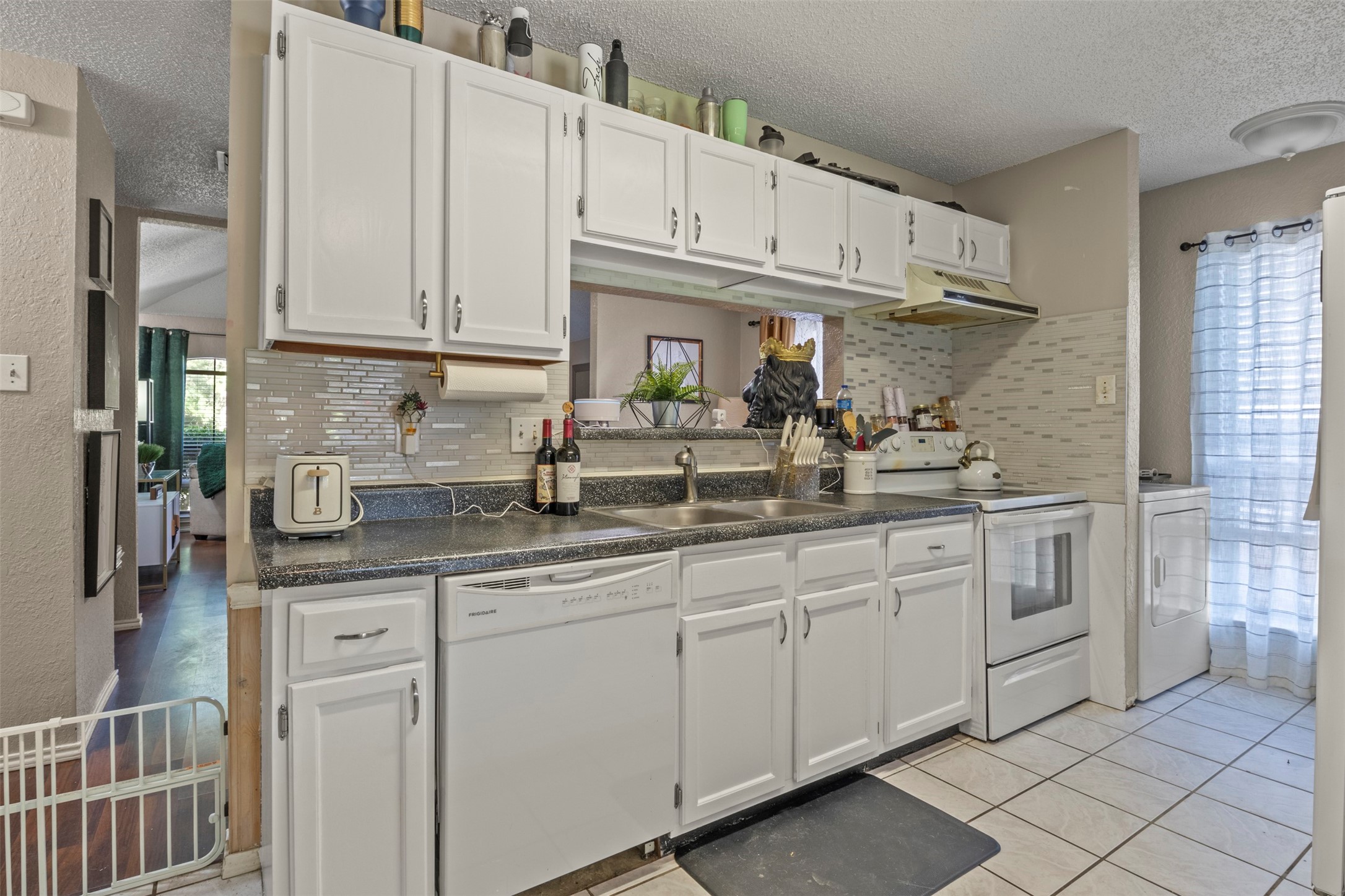 2909 Post Oak Drive Euless TX 76039