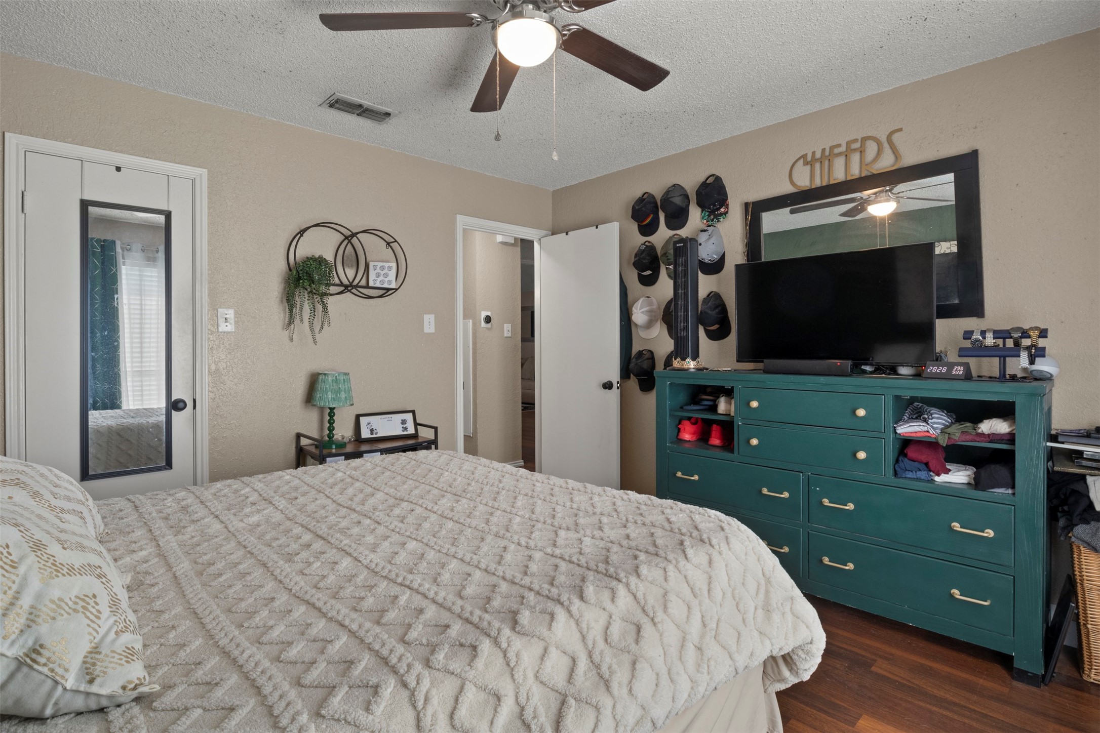 2909 Post Oak Drive Euless TX 76039