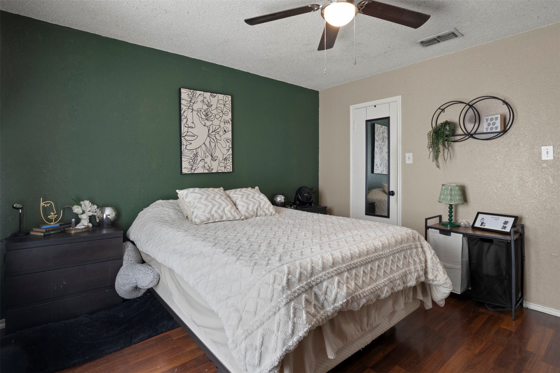 2909 Post Oak Drive Euless TX 76039