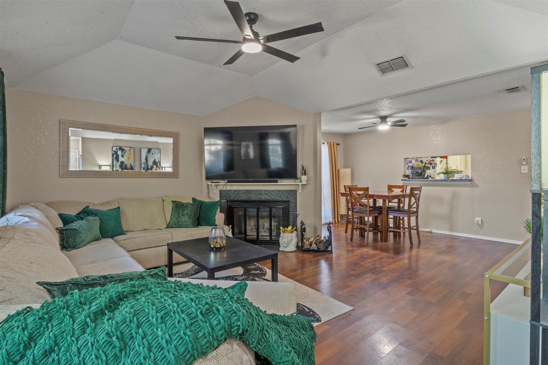 2909 Post Oak Drive Euless TX 76039