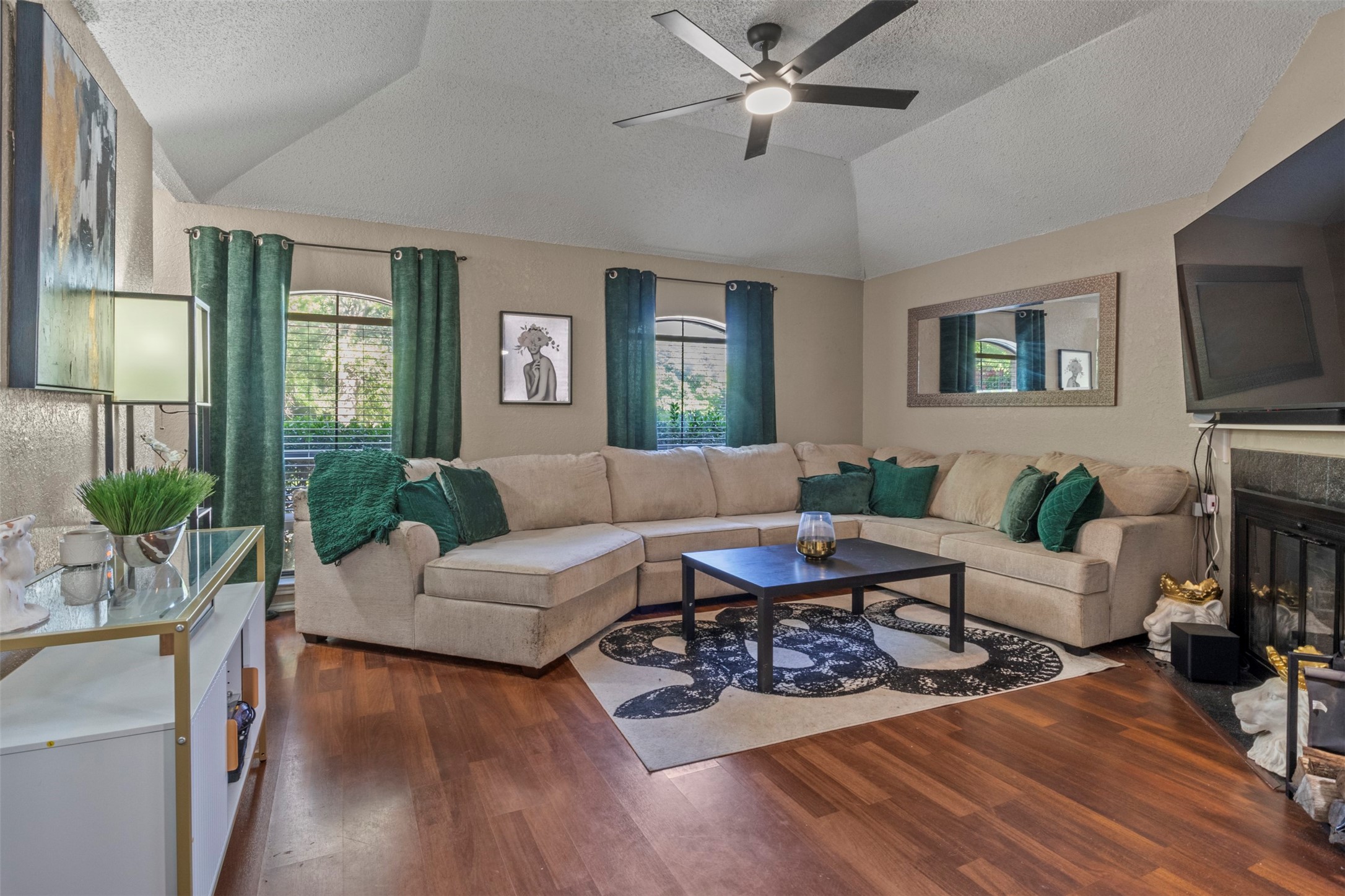 2909 Post Oak Drive Euless TX 76039