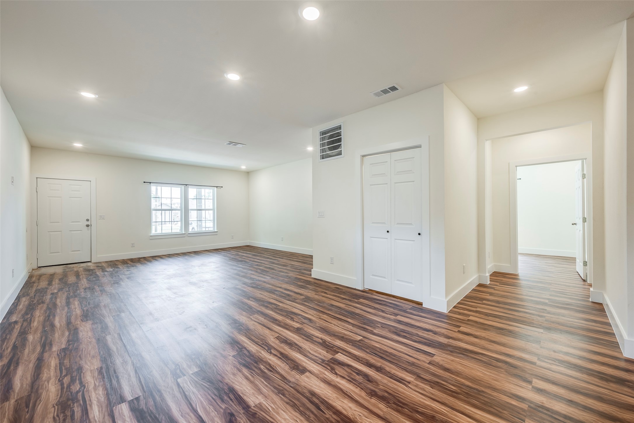 3523 Herrling Street Dallas TX 75210