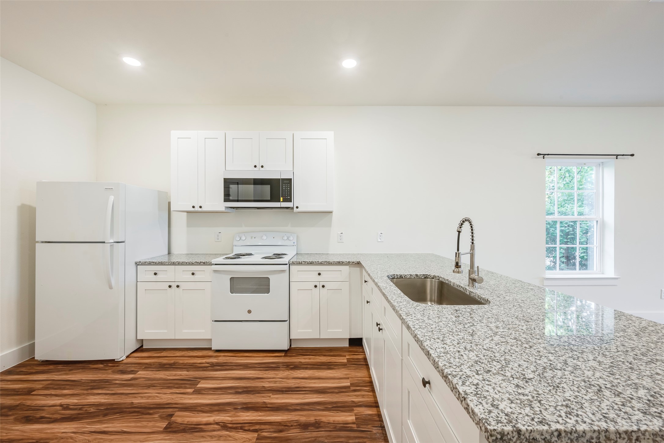 3523 Herrling Street Dallas TX 75210