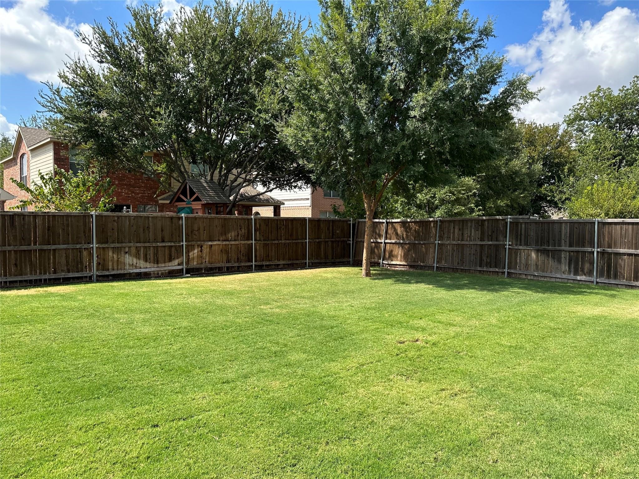 8825 Abbington Mckinney TX 75070