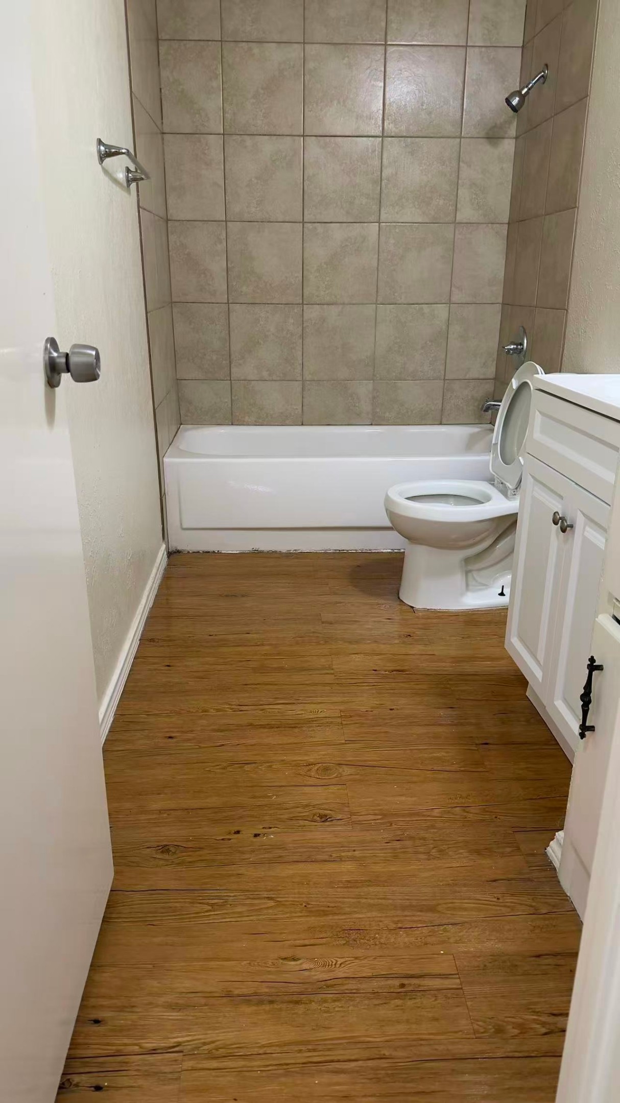 1914 Aspen Lane Garland TX 75044