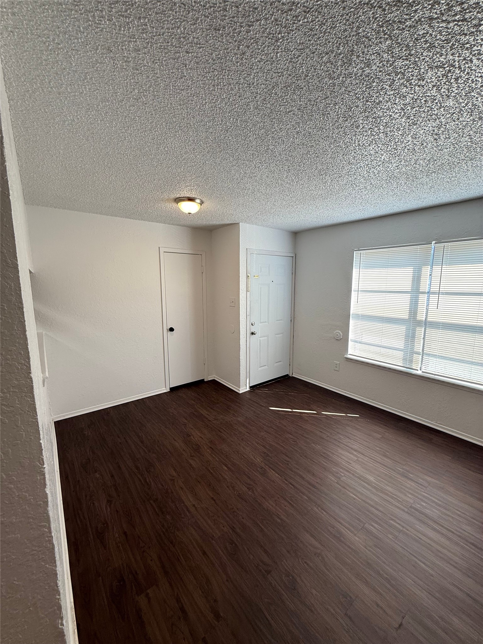 1715 Short Street Cleburne TX 76033