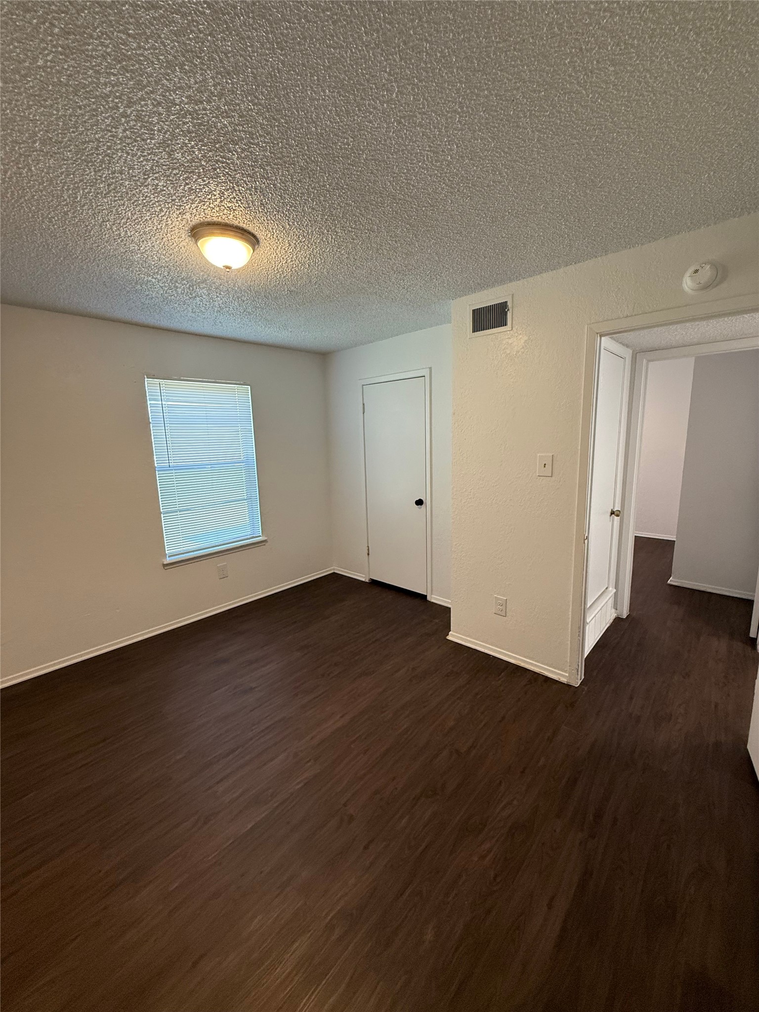 1715 Short Street Cleburne TX 76033