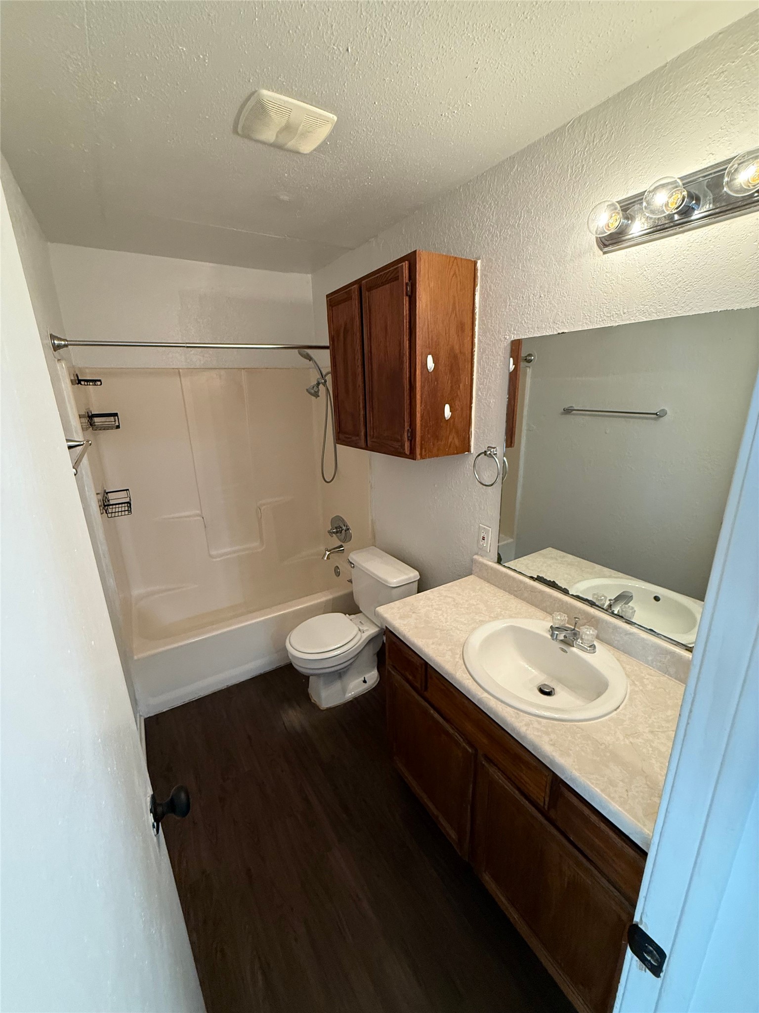 1715 Short Street Cleburne TX 76033