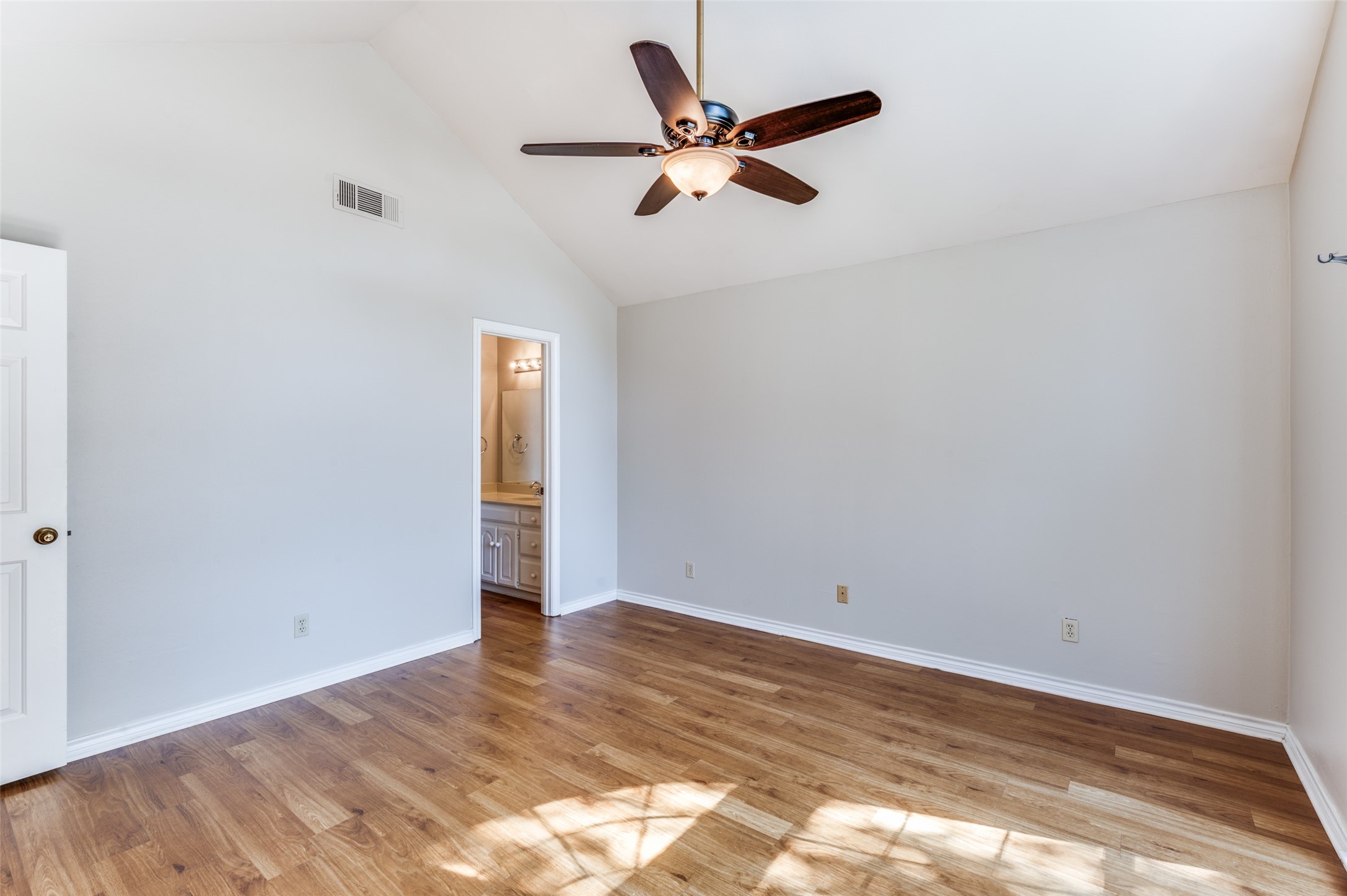 148 Cobblestone Row Denton TX 76207