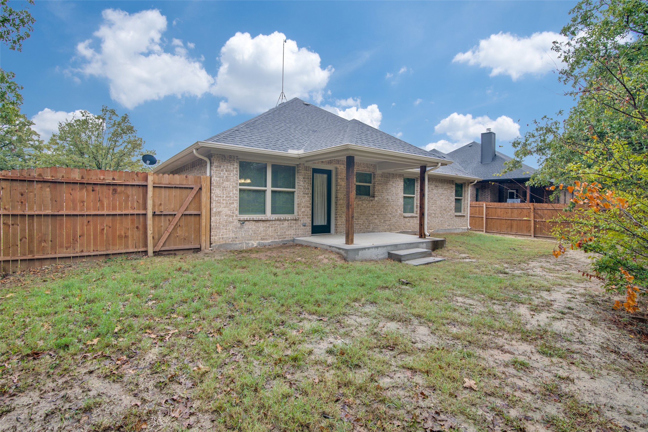 2734 Waters Edge Quinlan TX 75474