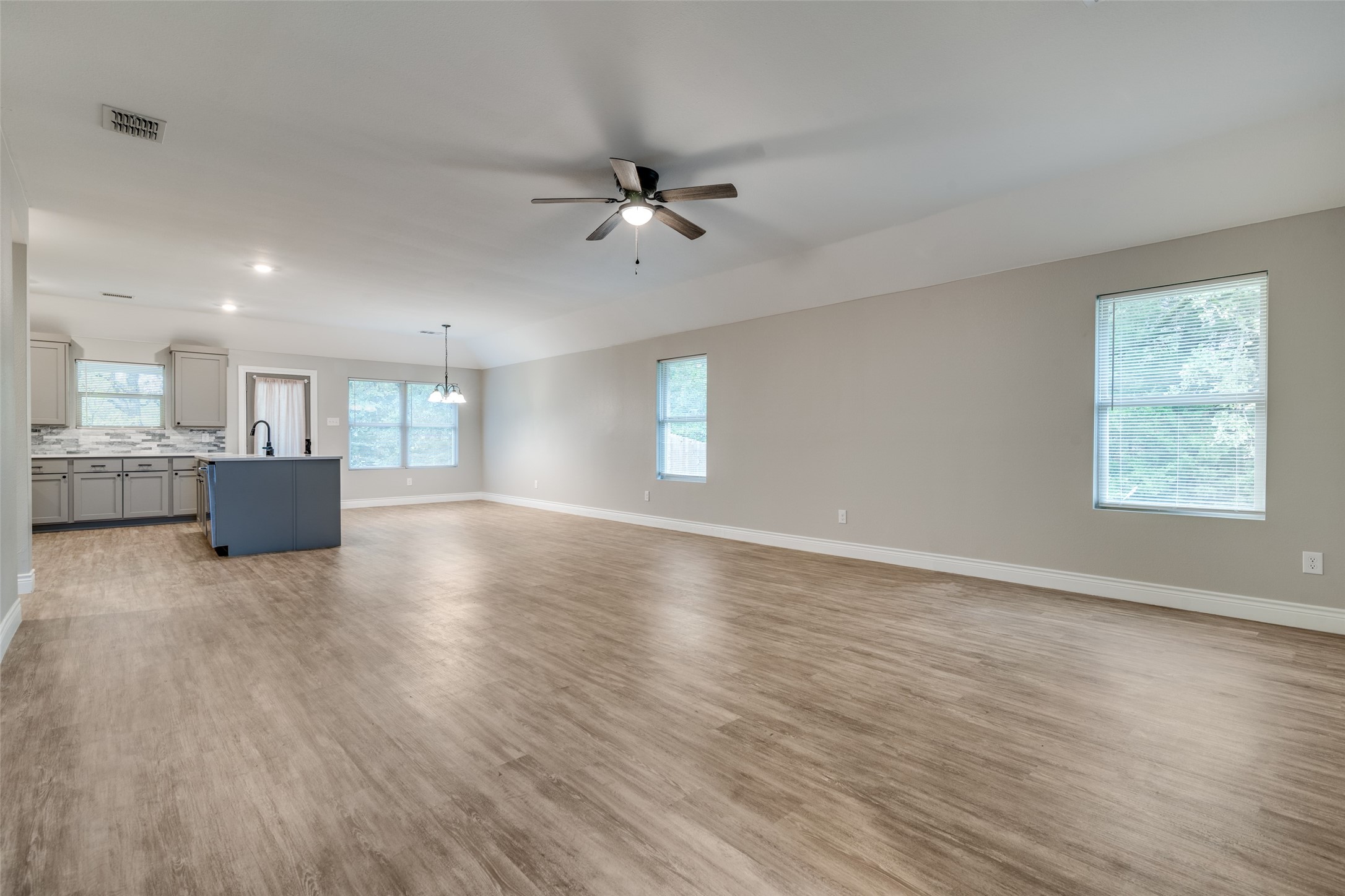 2734 Waters Edge Quinlan TX 75474