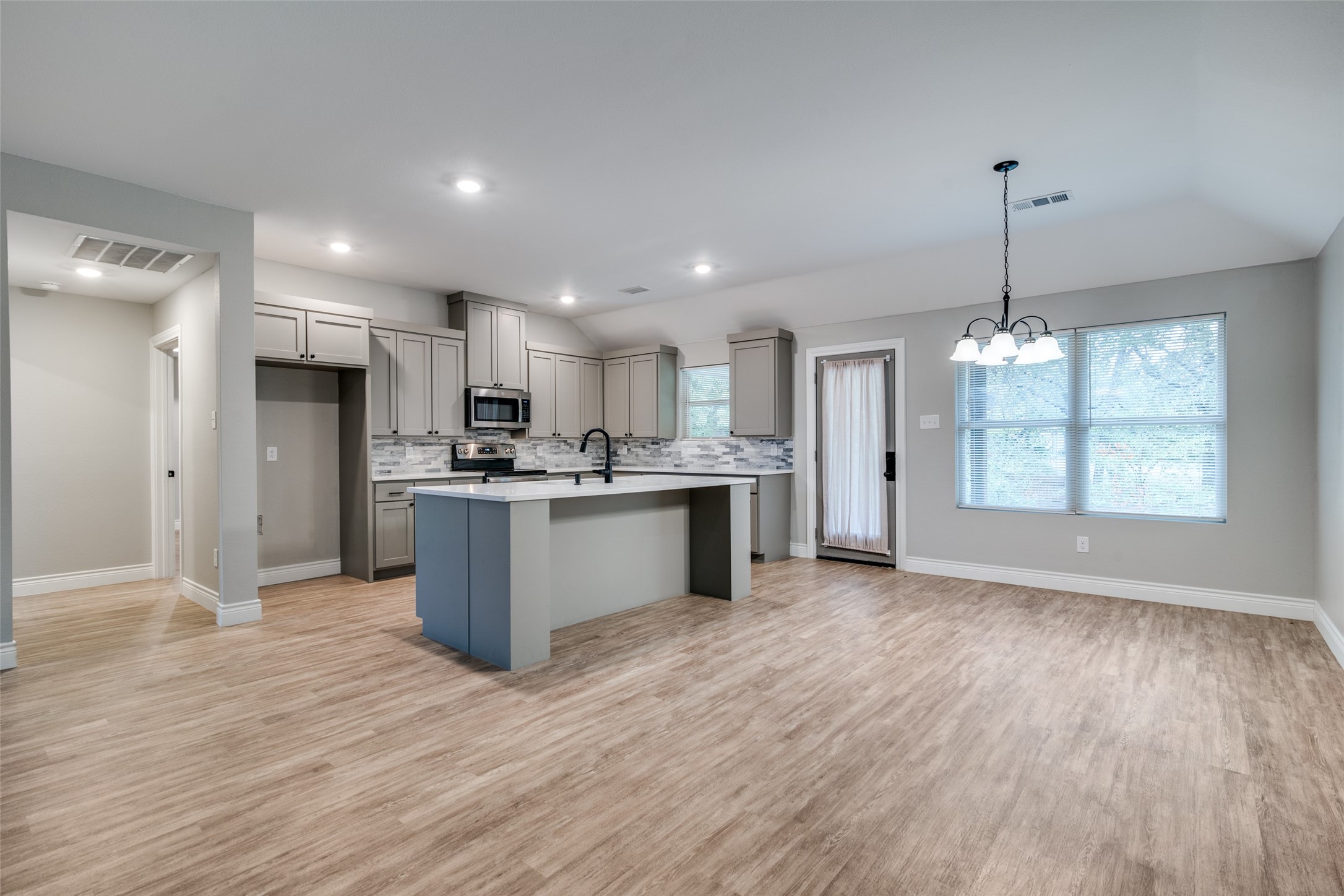 2734 Waters Edge Quinlan TX 75474